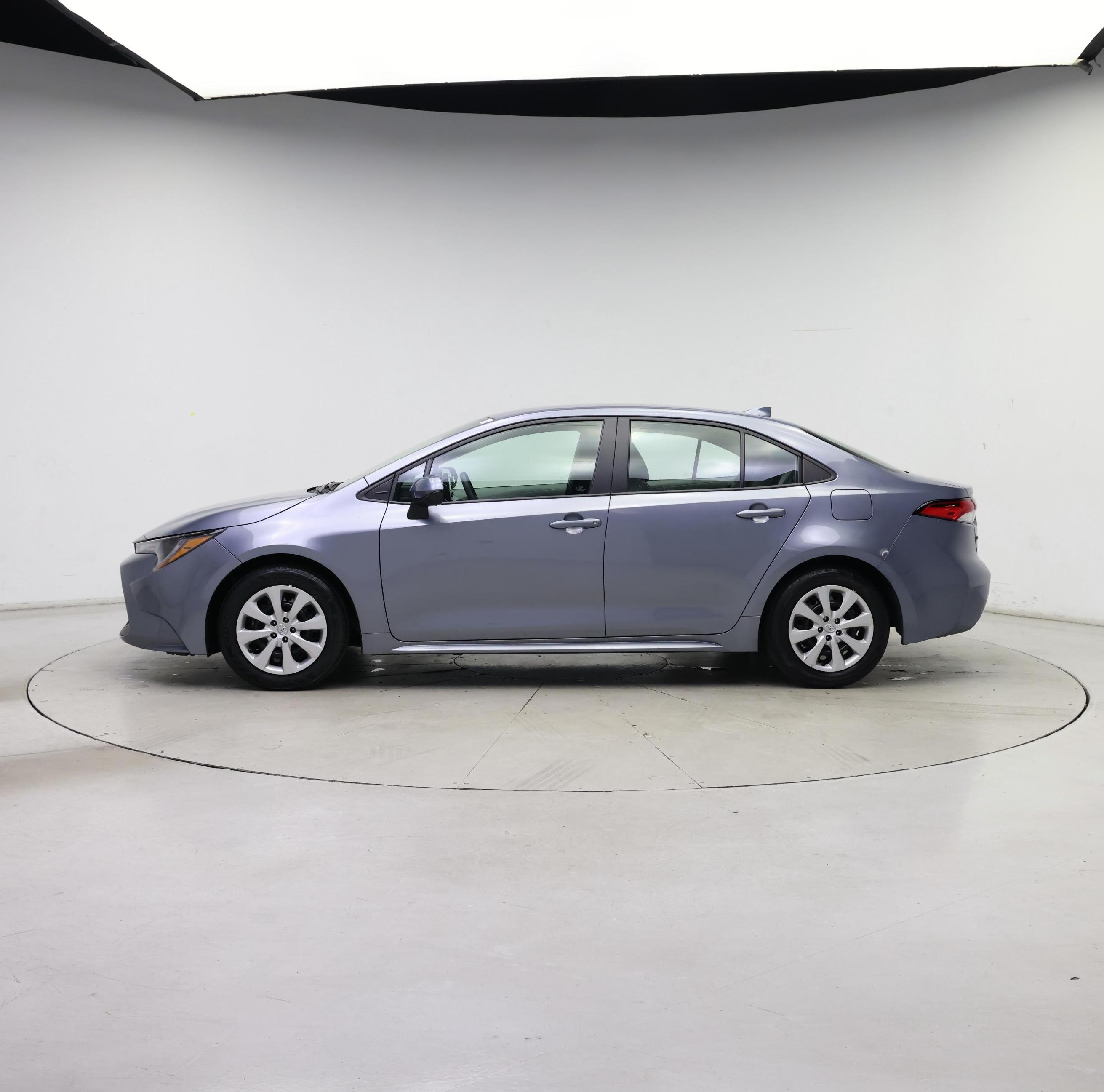 Thumbnail: 2022 Toyota Corolla - 3
