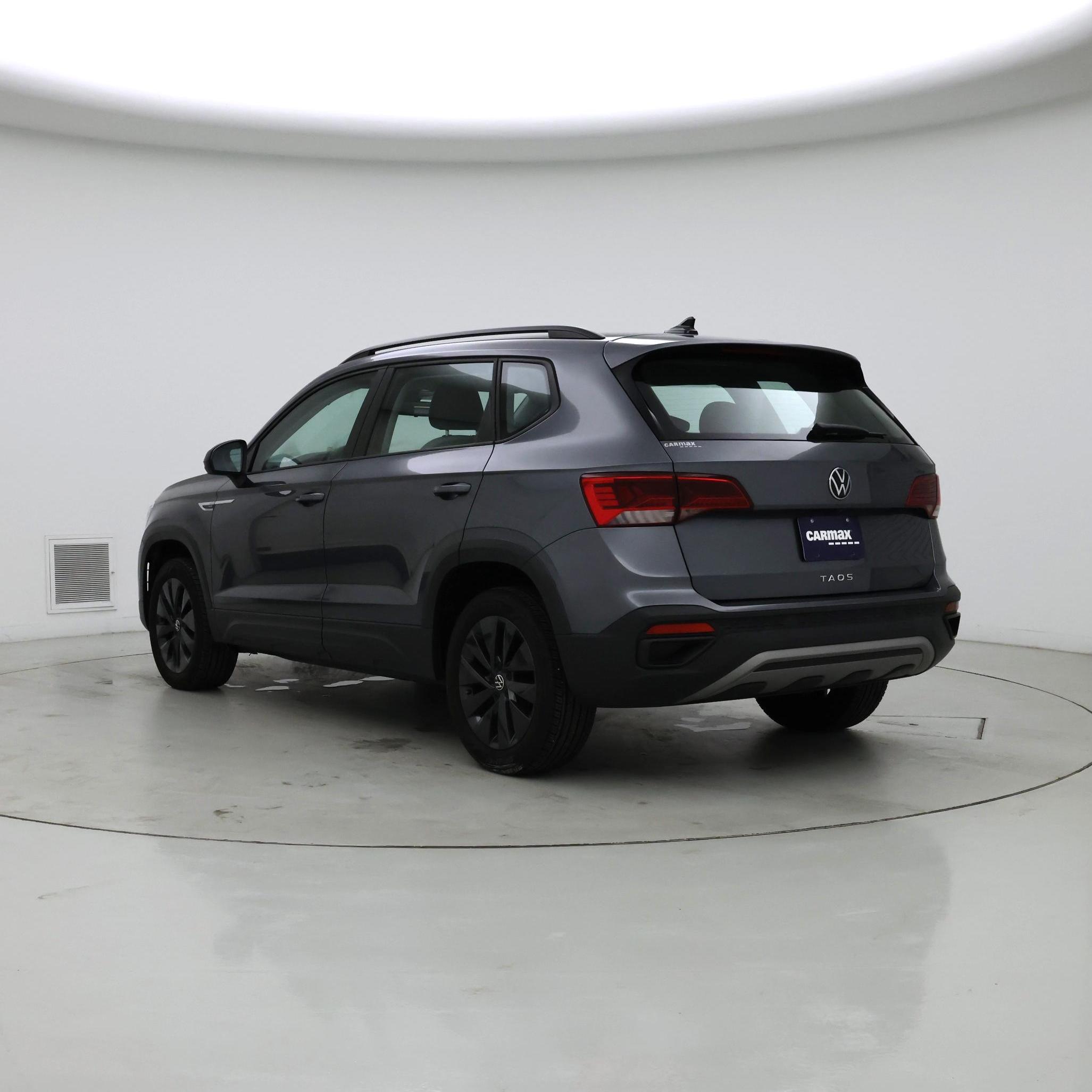 Thumbnail: 2022 Volkswagen Taos - 2