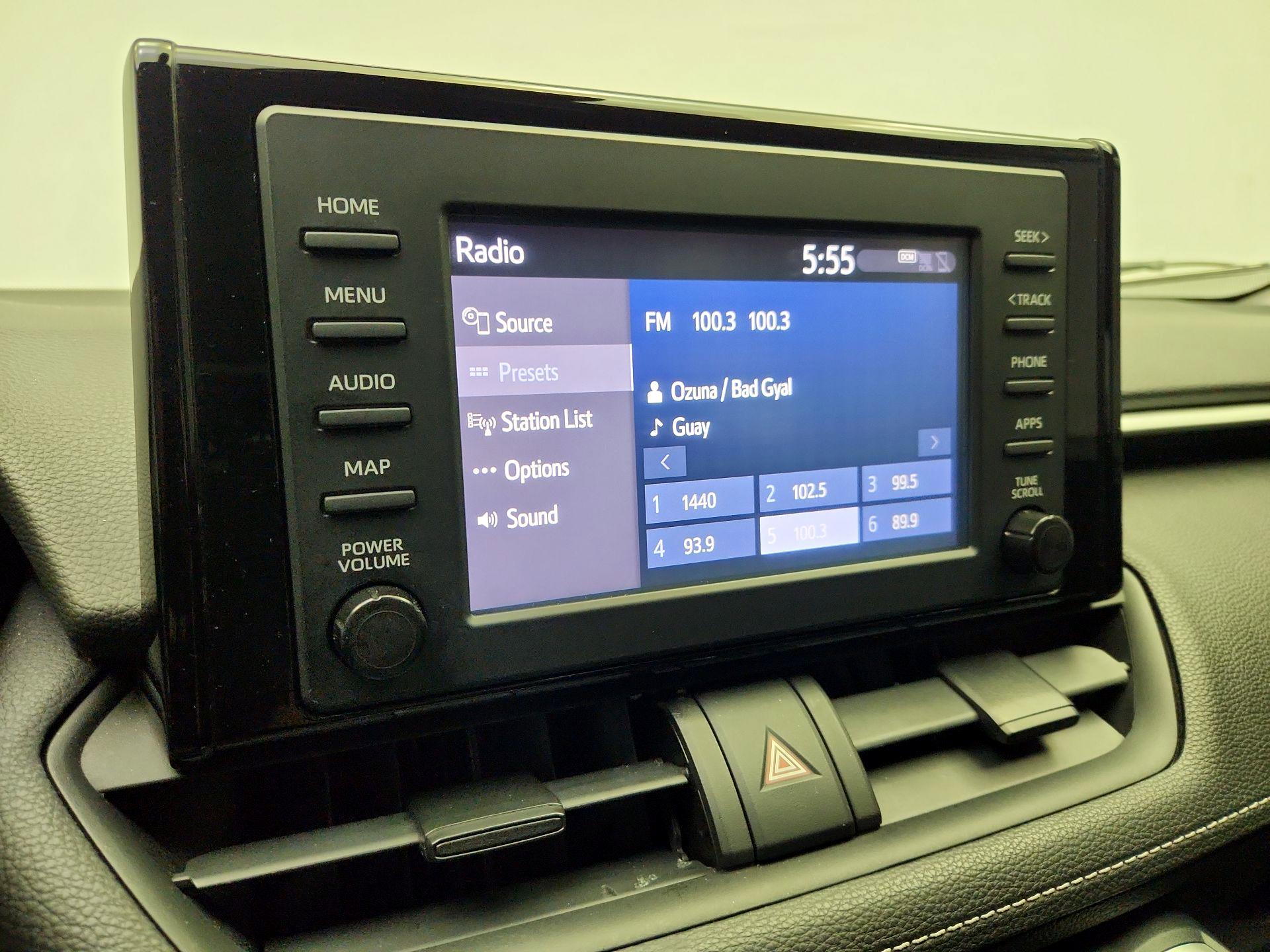 Thumbnail: 2019 Toyota RAV4 - 15