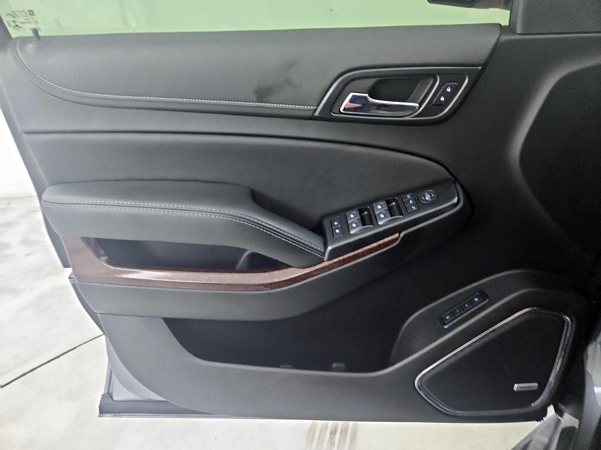 Thumbnail: 2020 GMC Yukon XL - 12