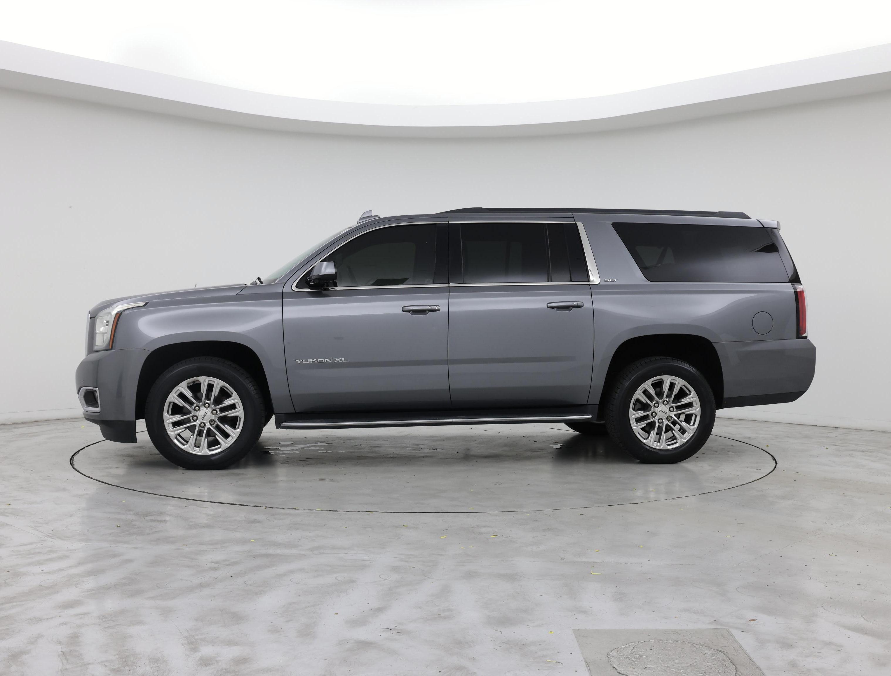 Thumbnail: 2020 GMC Yukon XL - 3