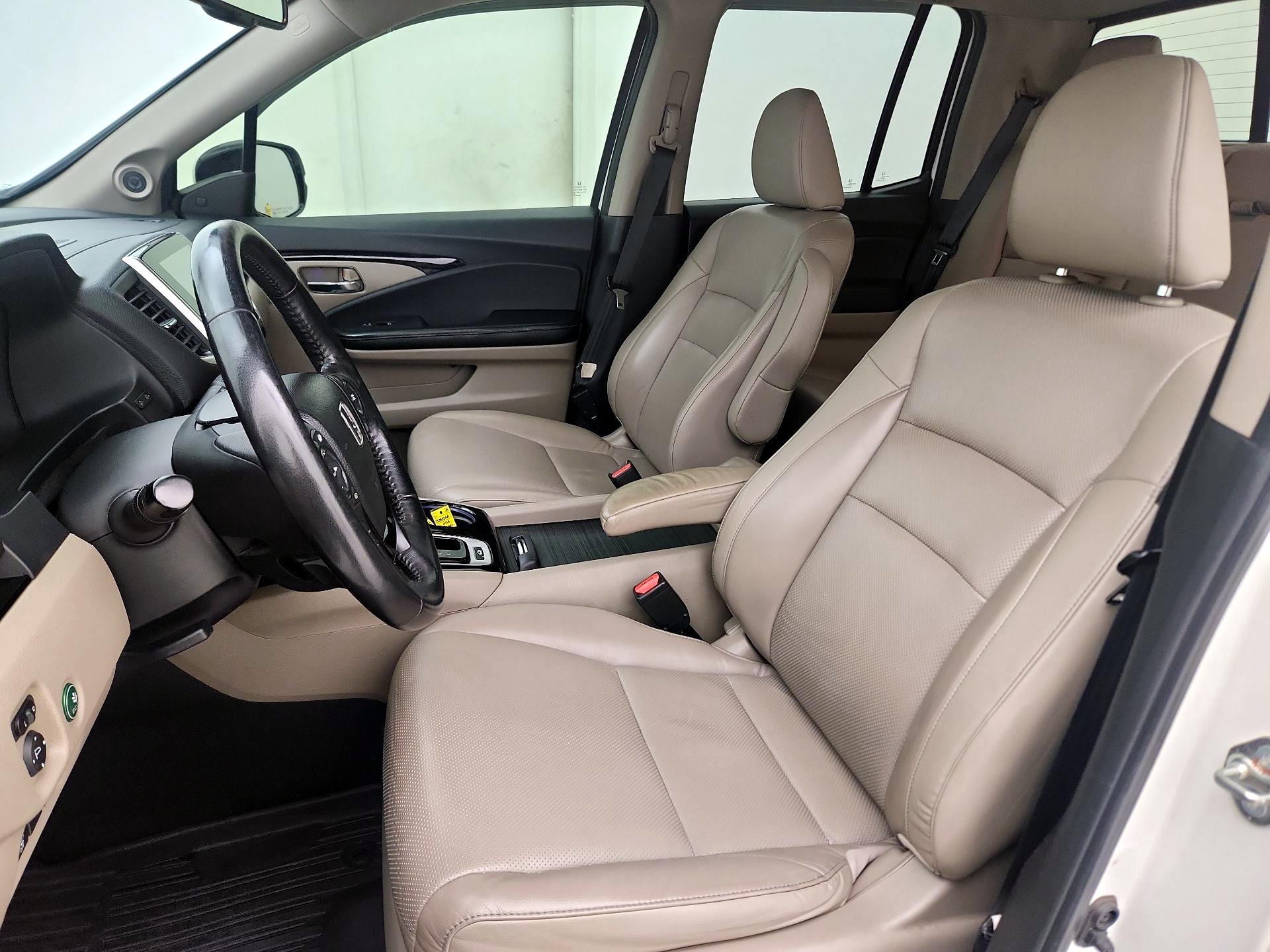 Thumbnail: 2018 Honda Ridgeline - 11