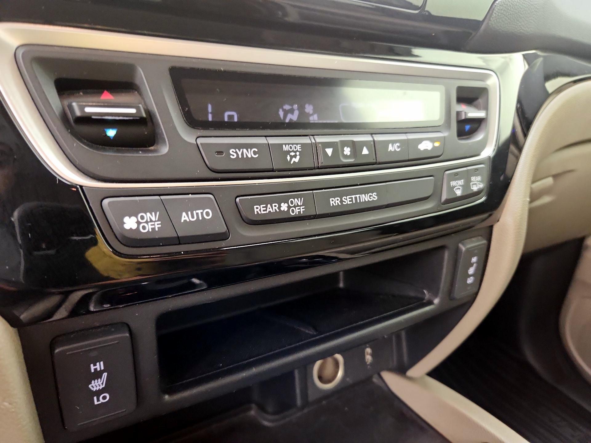 Thumbnail: 2018 Honda Ridgeline - 16