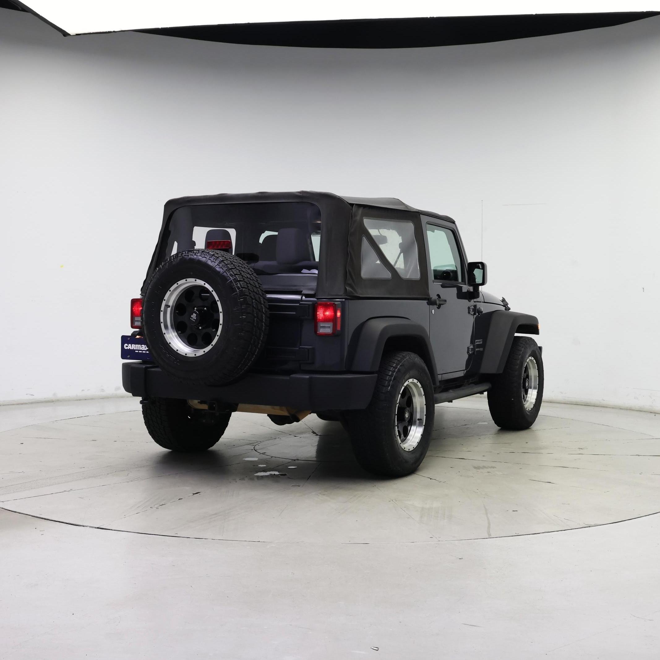 Thumbnail: 2018 Jeep Wrangler - 8