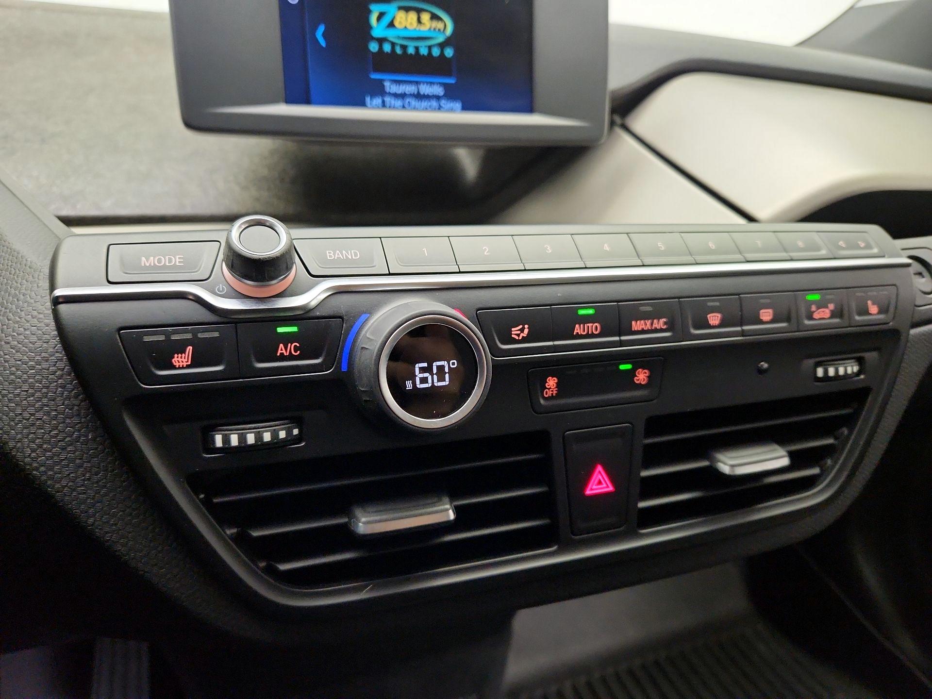 Thumbnail: 2020 BMW i3 - 16