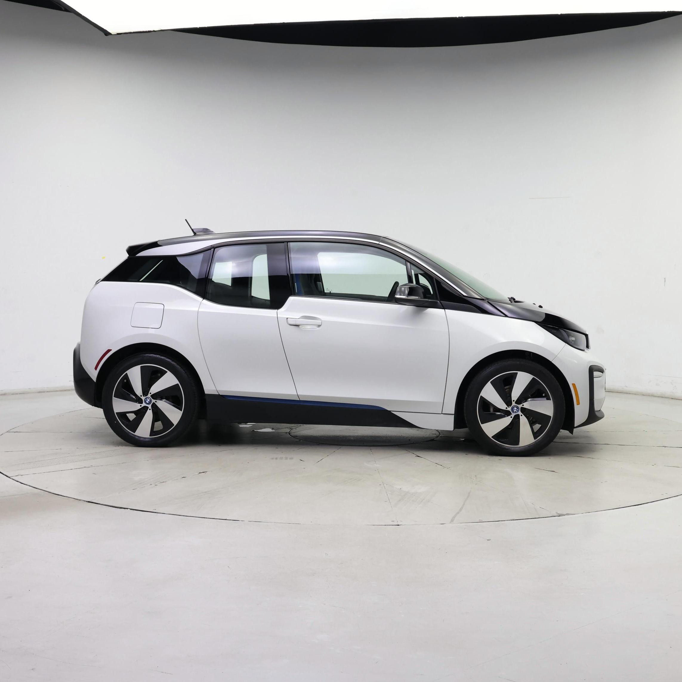 Thumbnail: 2020 BMW i3 - 7
