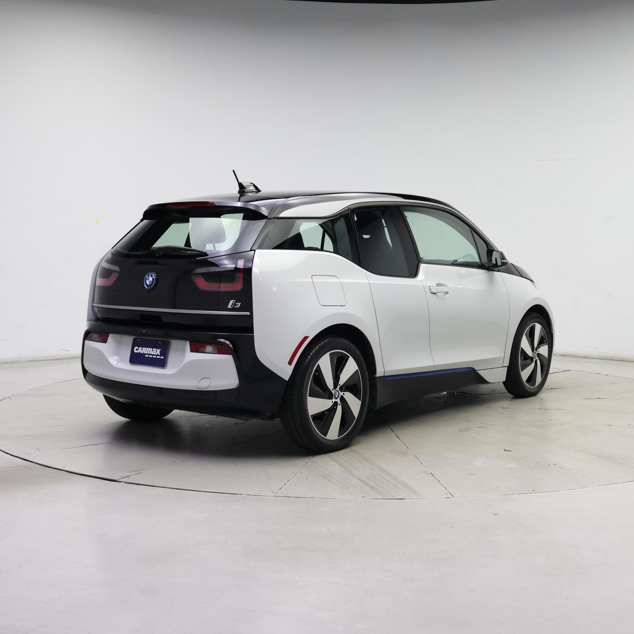 Thumbnail: 2020 BMW i3 - 8