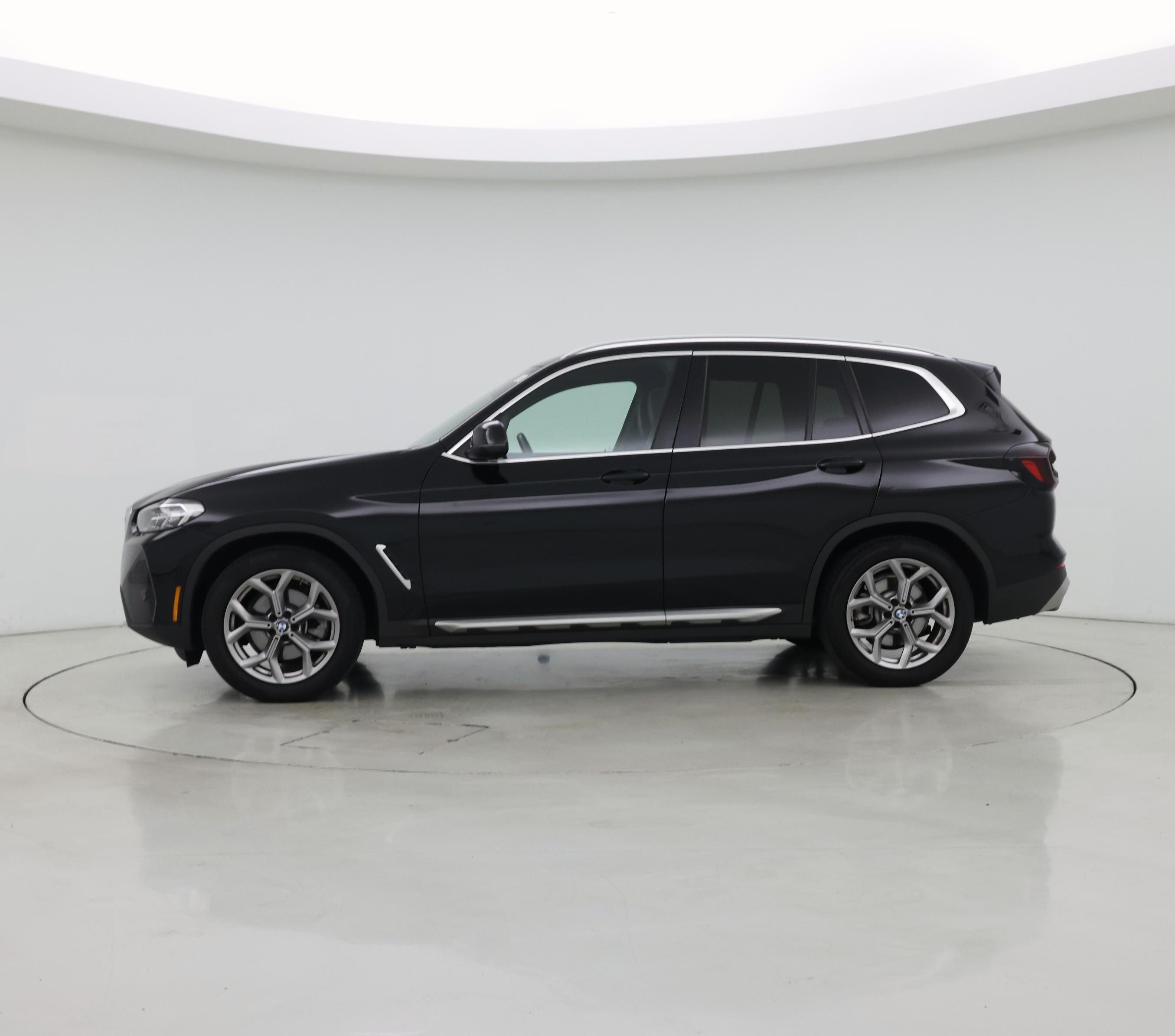 Thumbnail: 2023 BMW X3 - 3