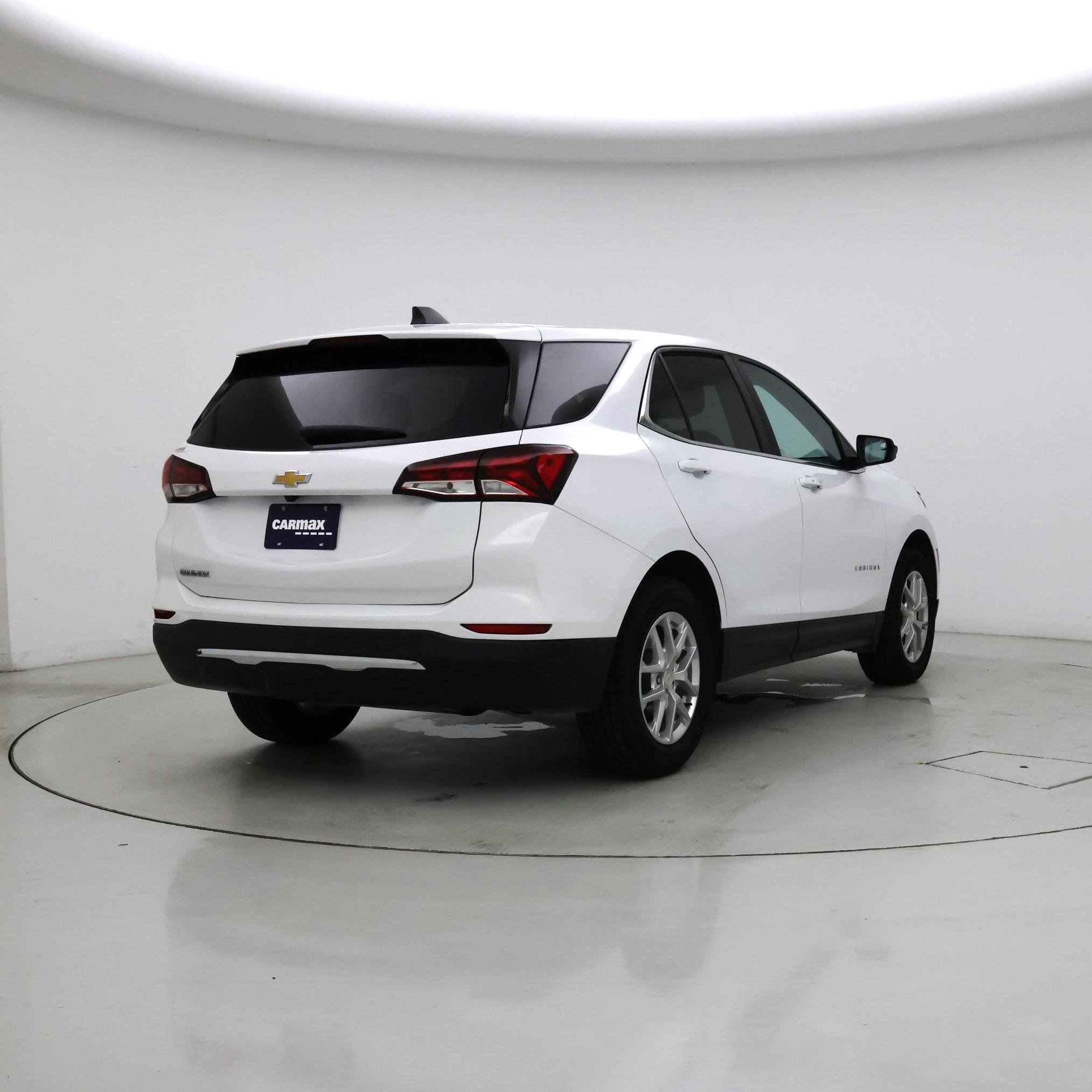 Thumbnail: 2022 Chevrolet Equinox - 8
