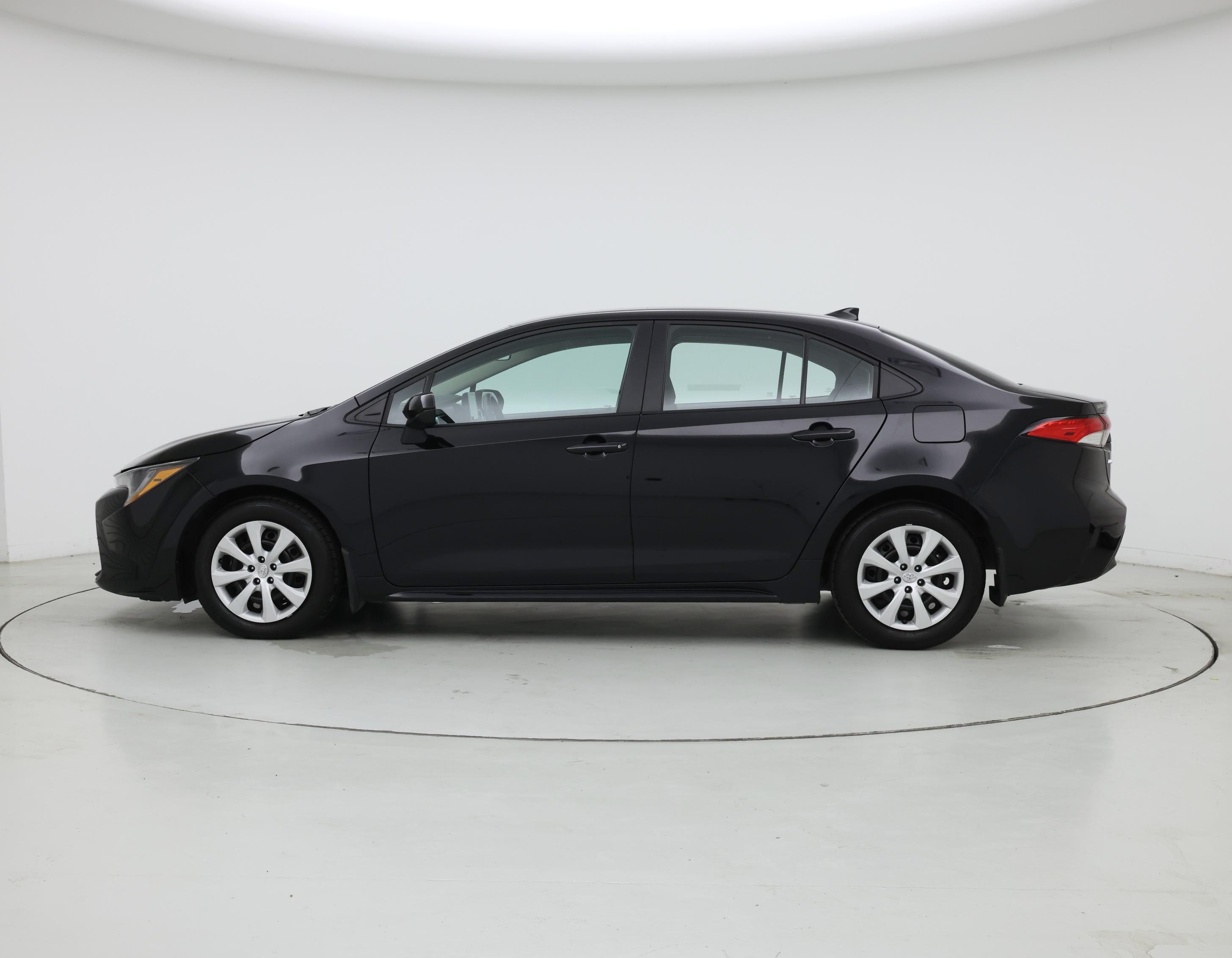 Thumbnail: 2024 Toyota Corolla - 3