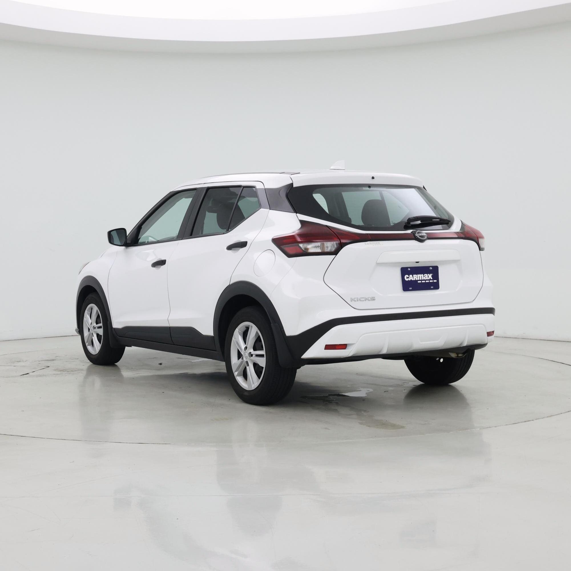 Thumbnail: 2024 Nissan Kicks - 2