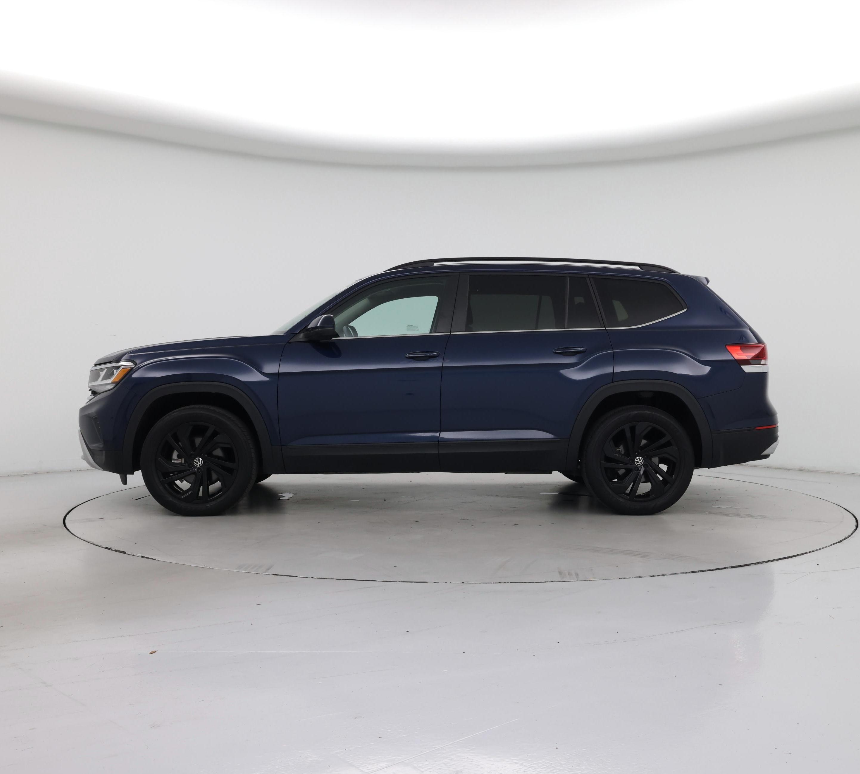 Thumbnail: 2022 Volkswagen Atlas - 3