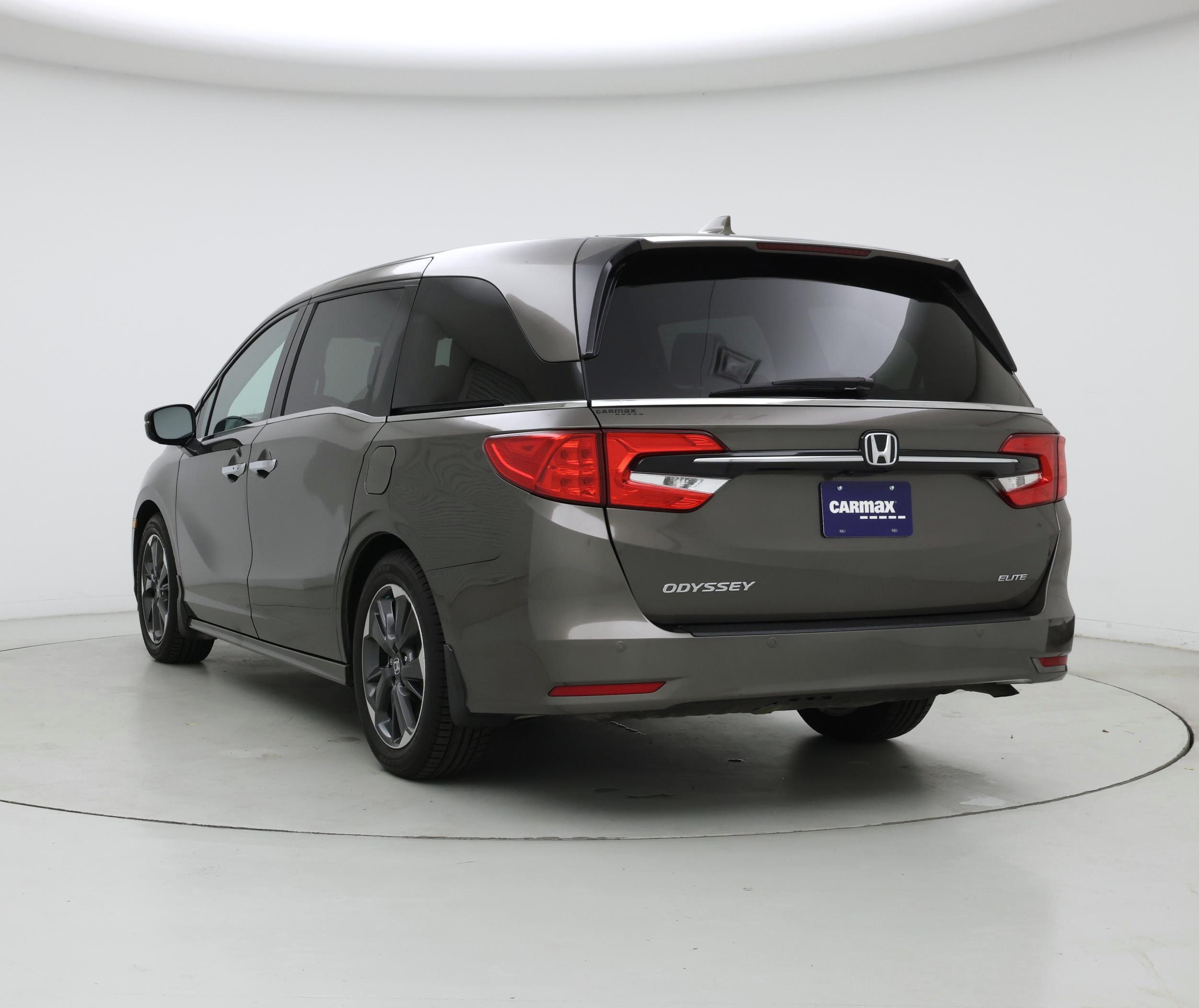 Thumbnail: 2023 Honda Odyssey - 2