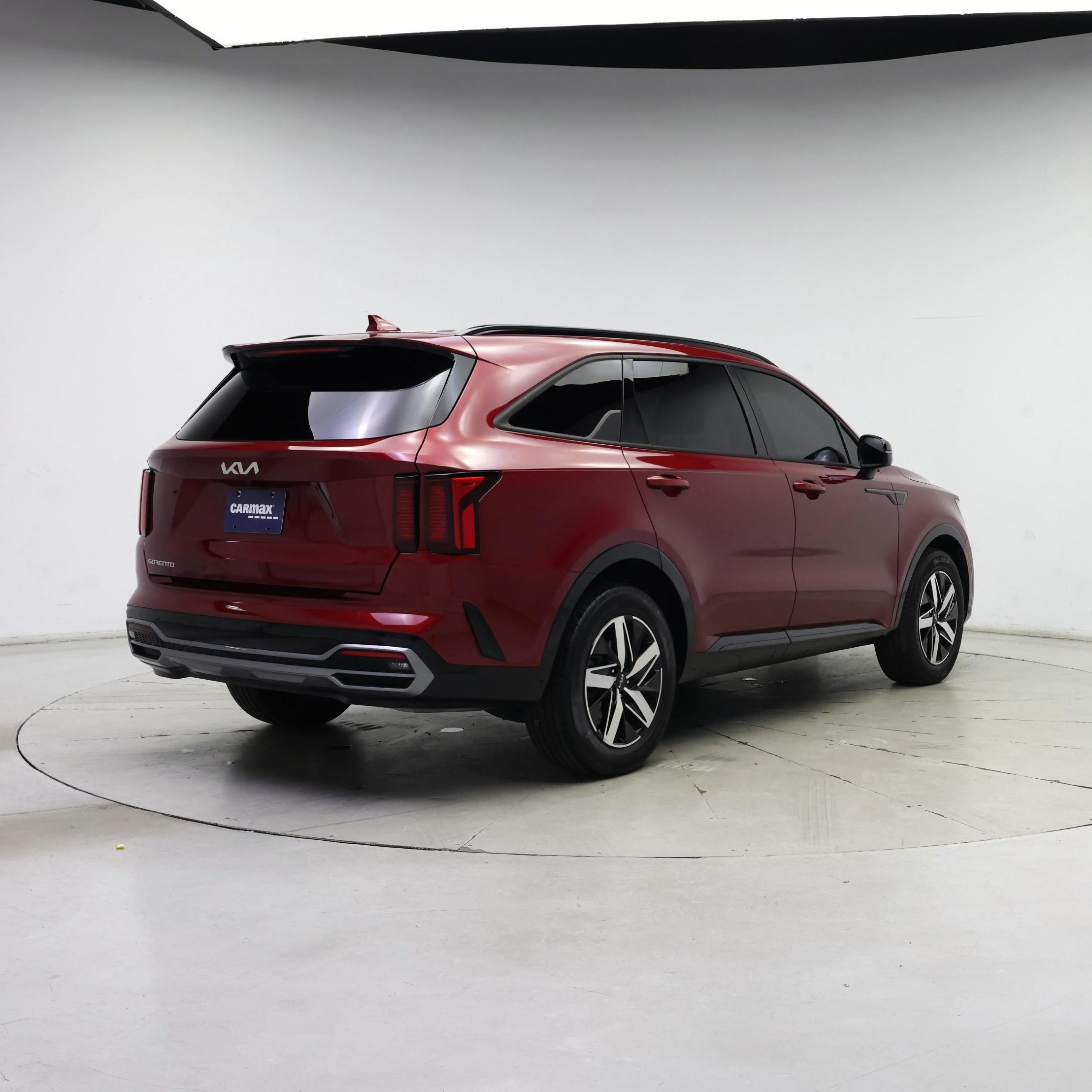 Thumbnail: 2023 Kia Sorento - 8
