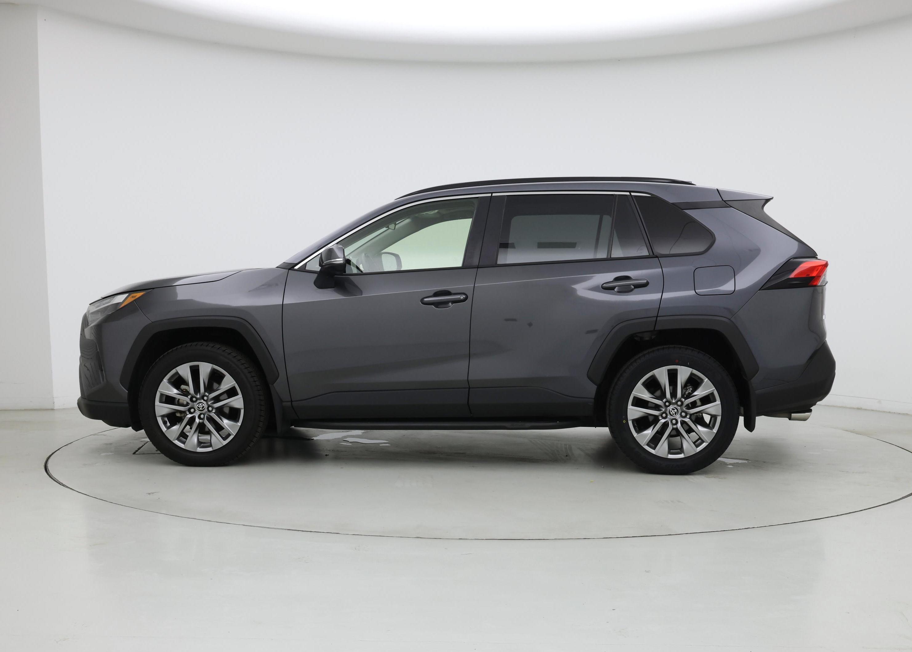 Thumbnail: 2023 Toyota RAV4 - 3