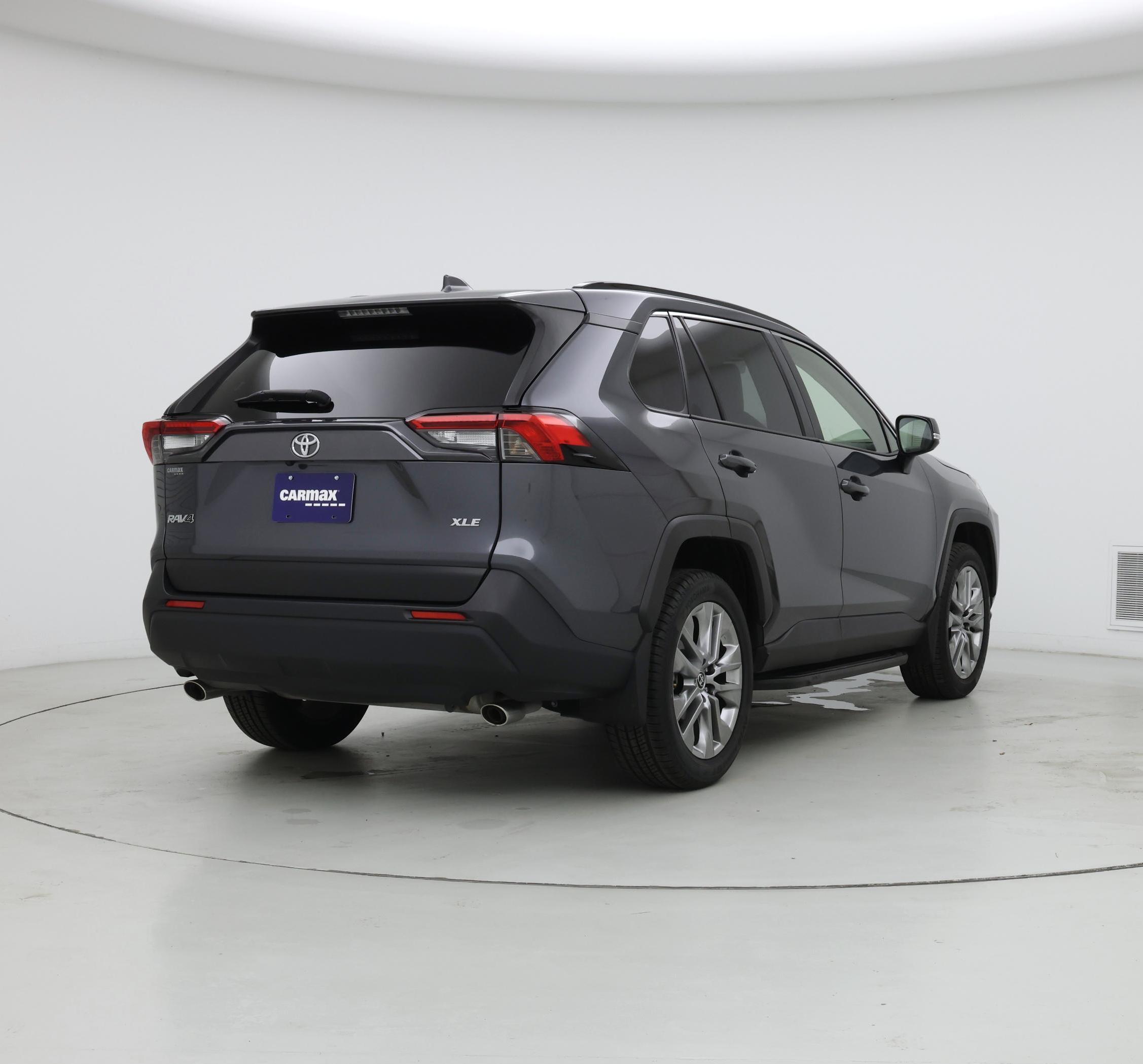 Thumbnail: 2023 Toyota RAV4 - 8