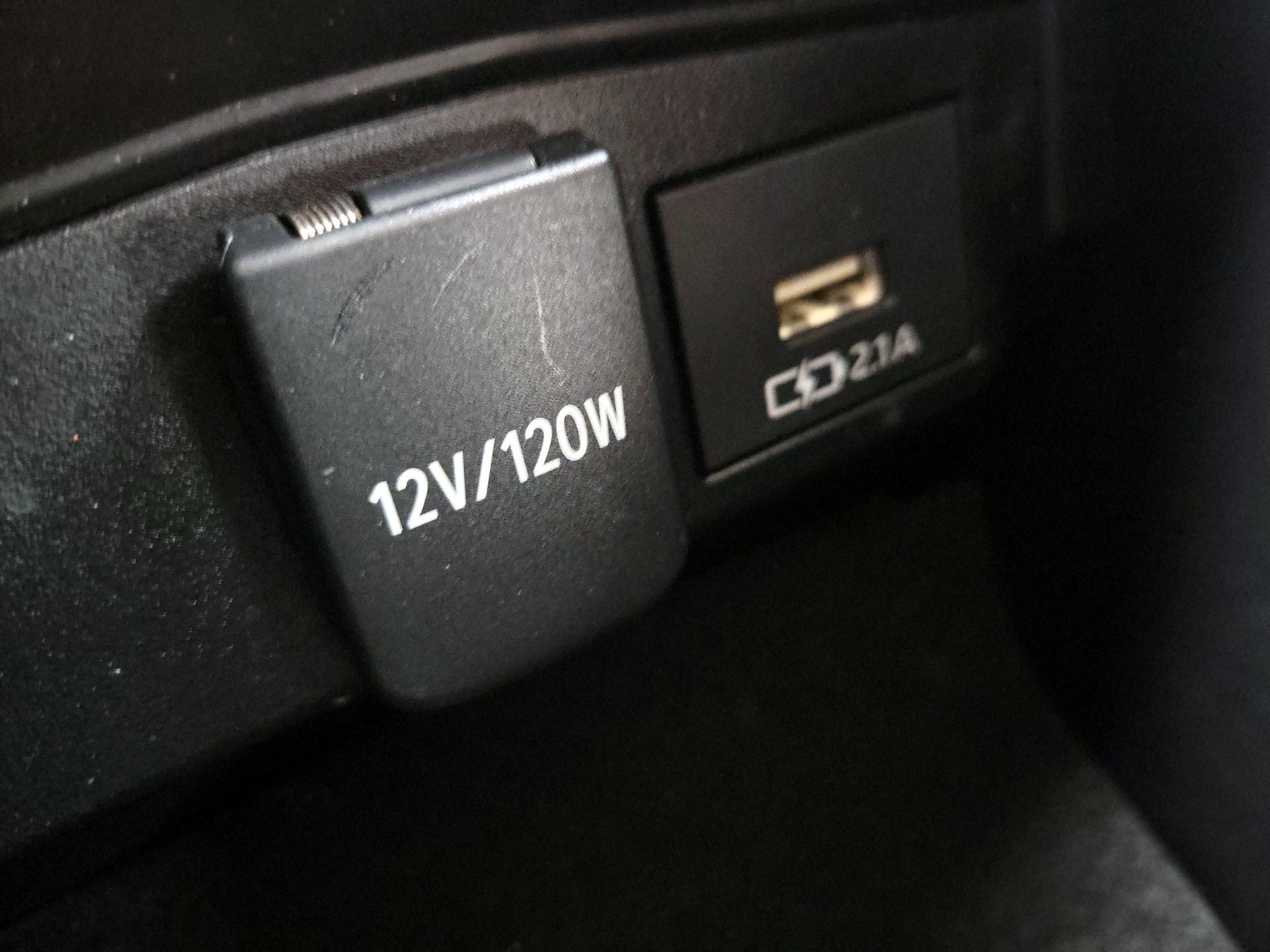 Thumbnail: 2021 Toyota Corolla - 18