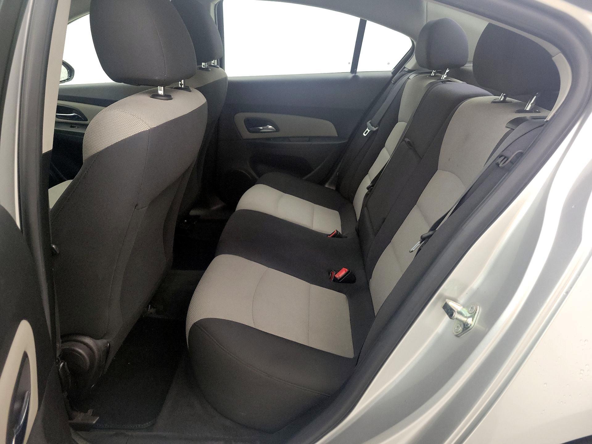 Thumbnail: 2014 Chevrolet Cruze - 17