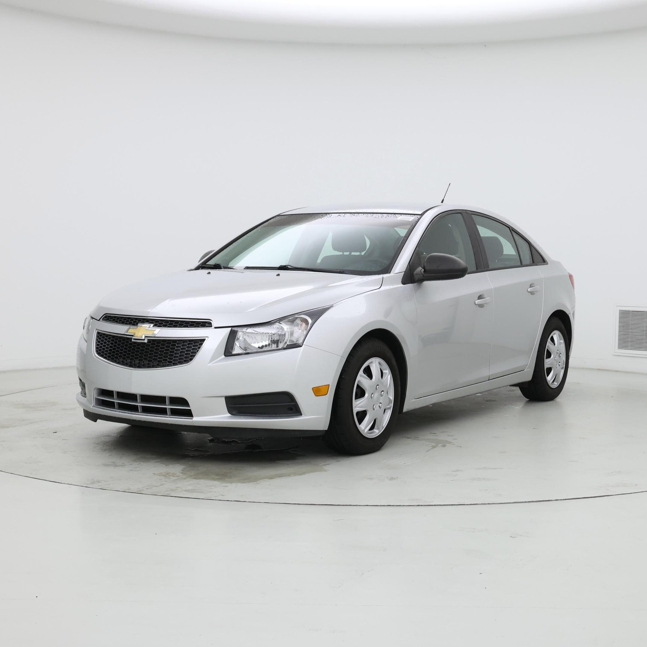 Thumbnail: 2014 Chevrolet Cruze - 4