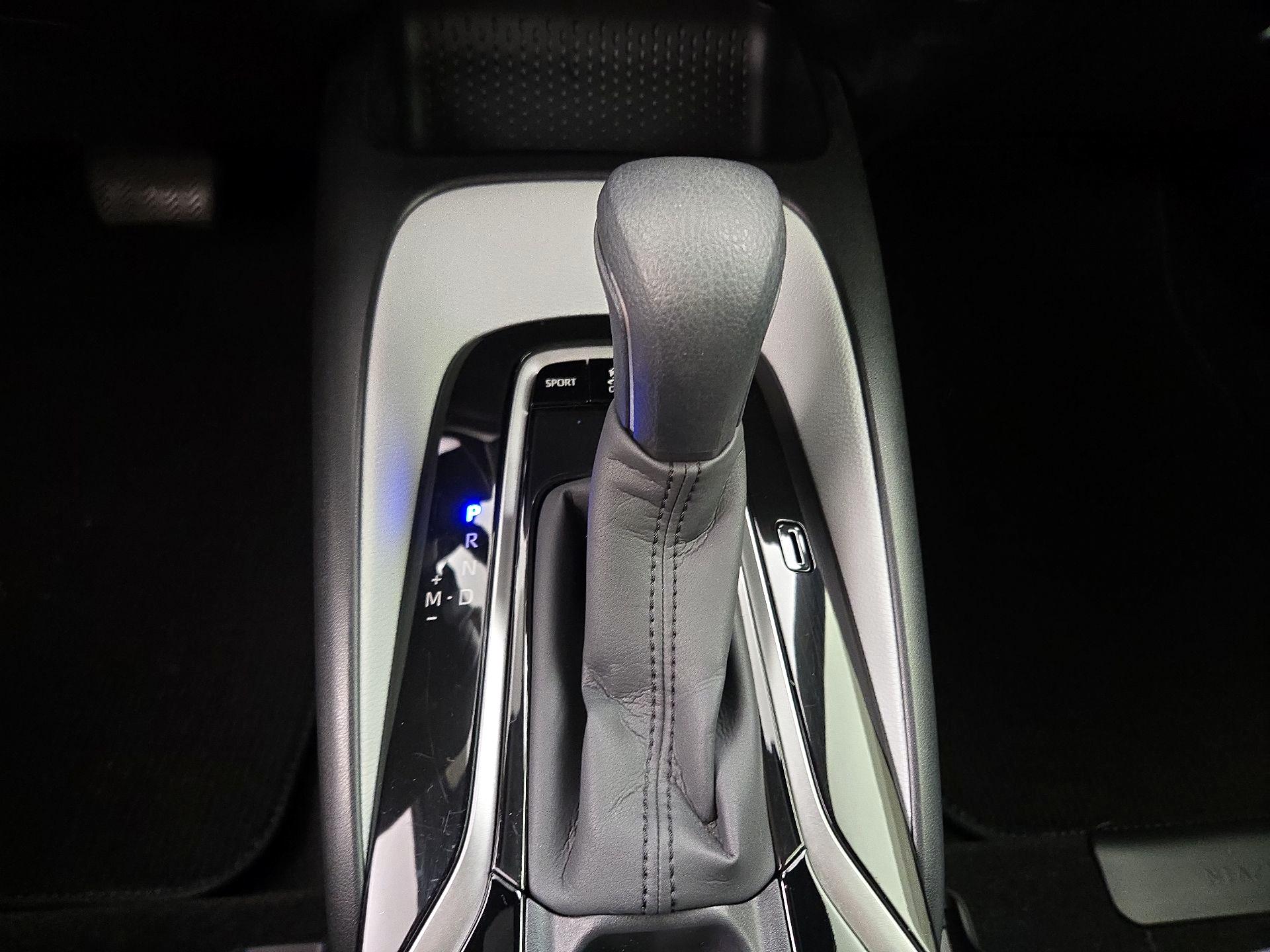 Thumbnail: 2021 Toyota Corolla - 17