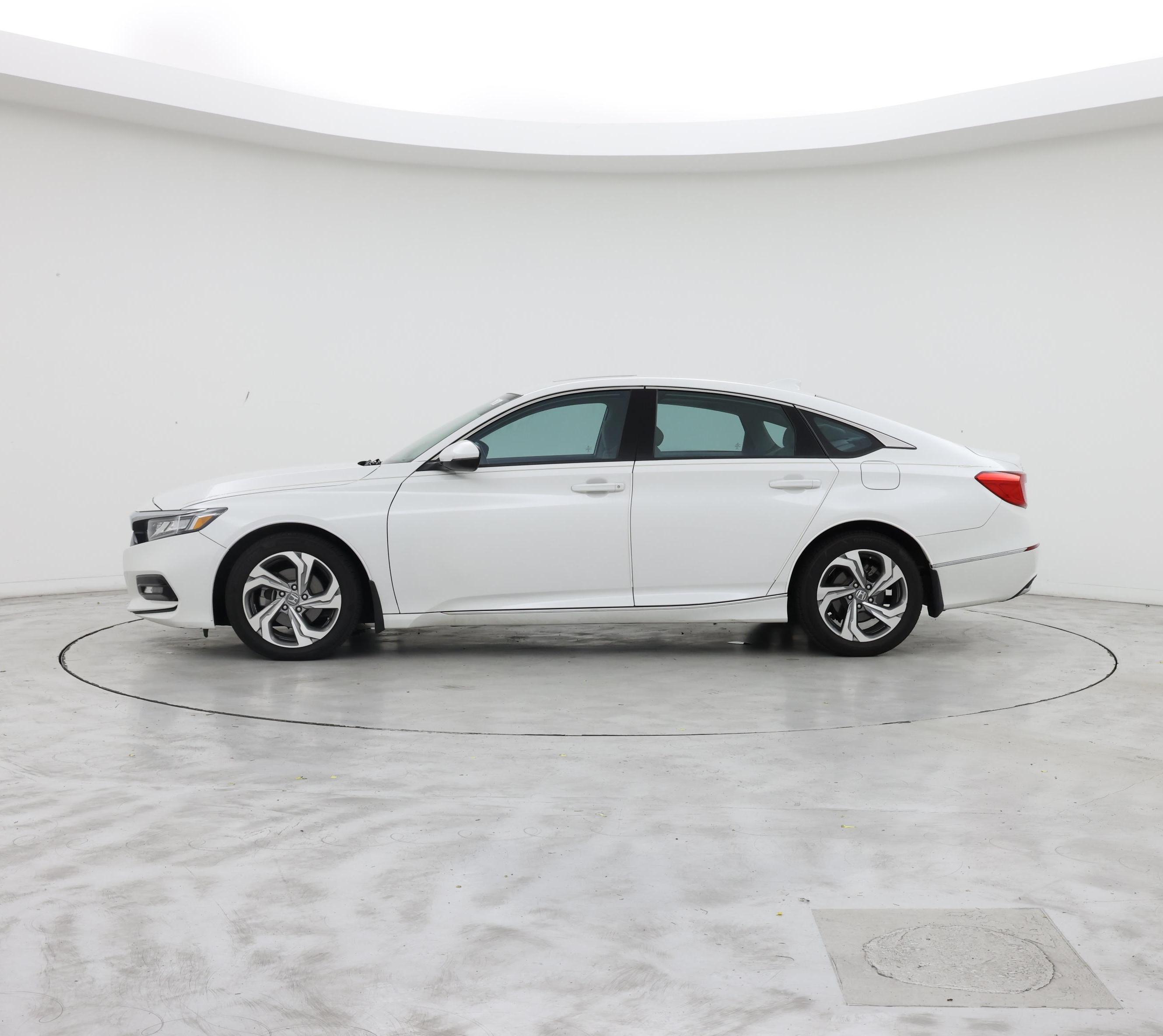 Thumbnail: 2018 Honda Accord - 3