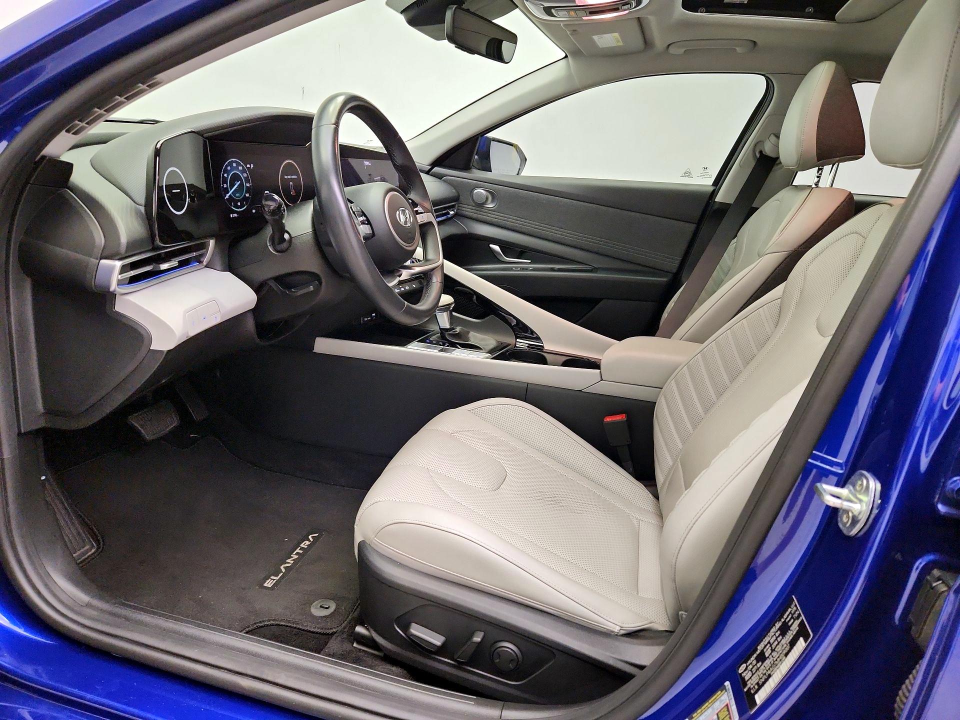 Thumbnail: 2021 Hyundai Elantra - 11