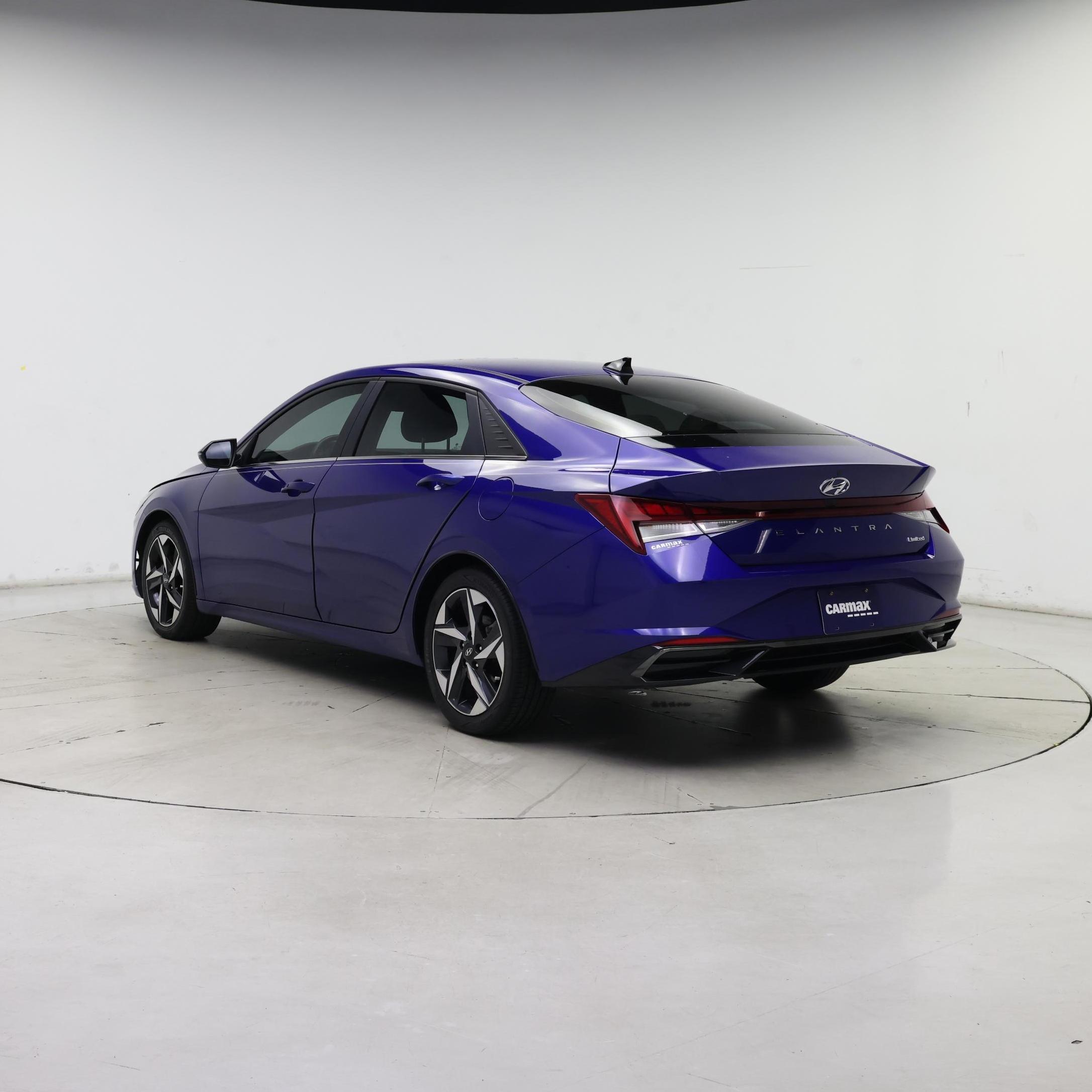 Thumbnail: 2021 Hyundai Elantra - 2
