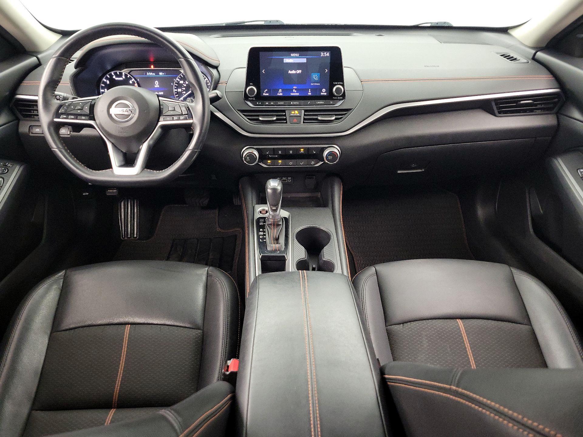 Thumbnail: 2020 Nissan Altima - 9