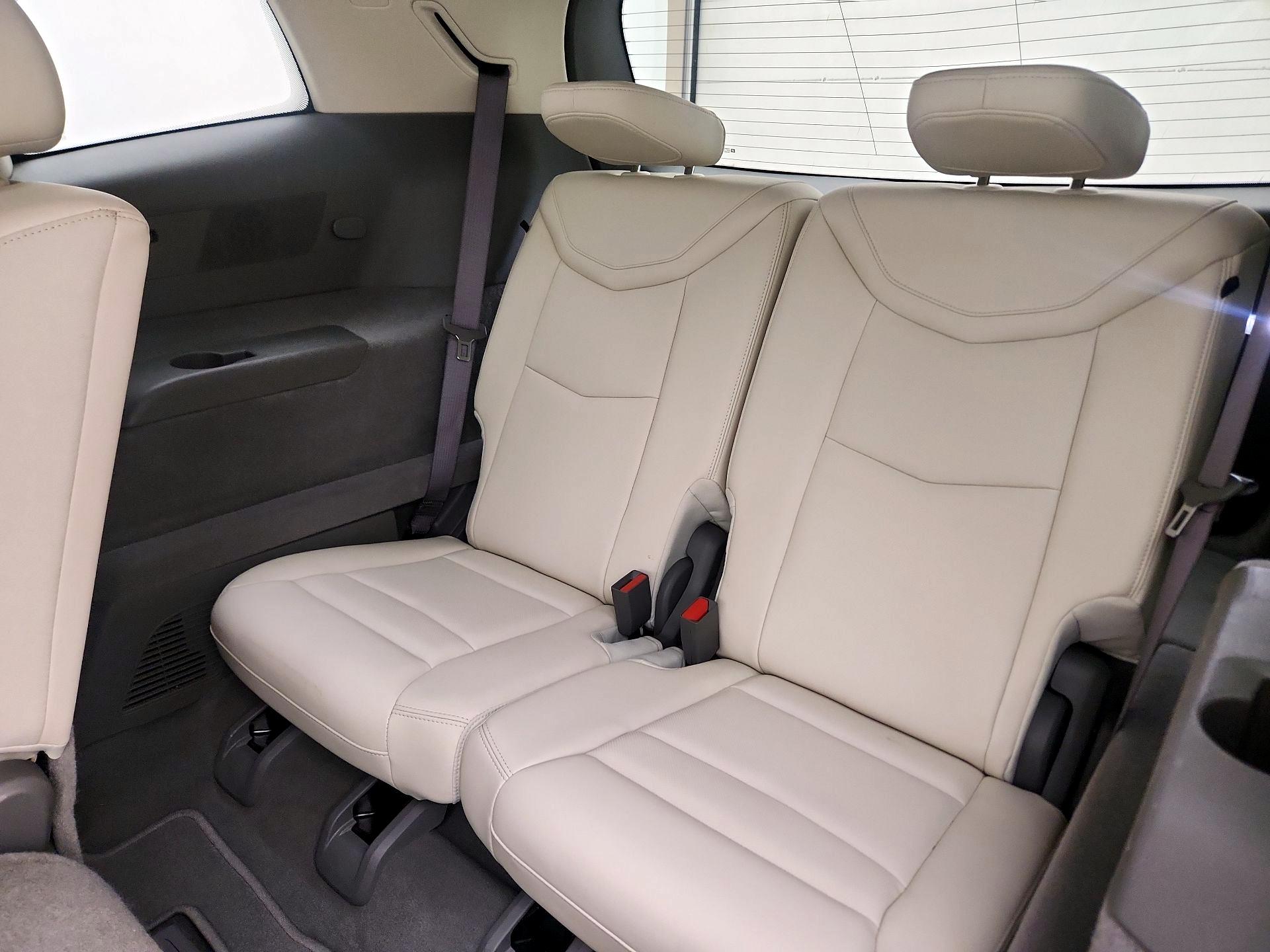Thumbnail: 2021 Cadillac XT6 - 20
