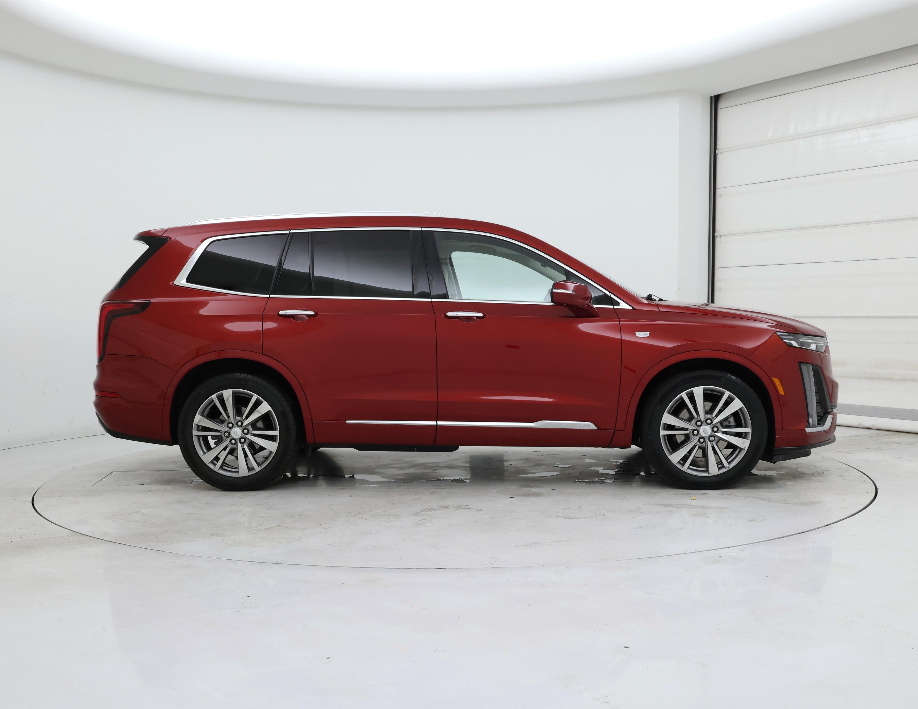 Thumbnail: 2021 Cadillac XT6 - 7