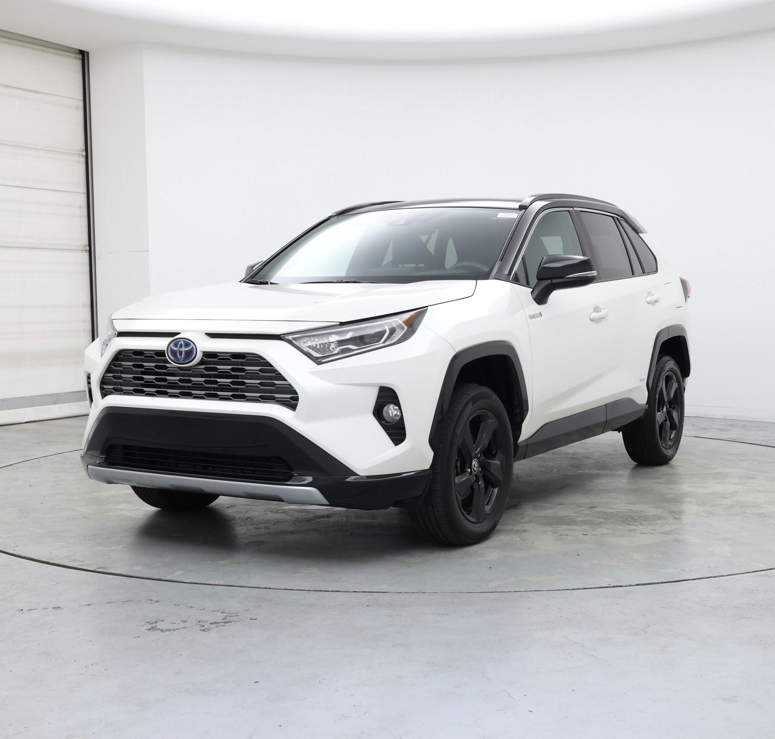 Thumbnail: 2021 Toyota RAV4 - 4