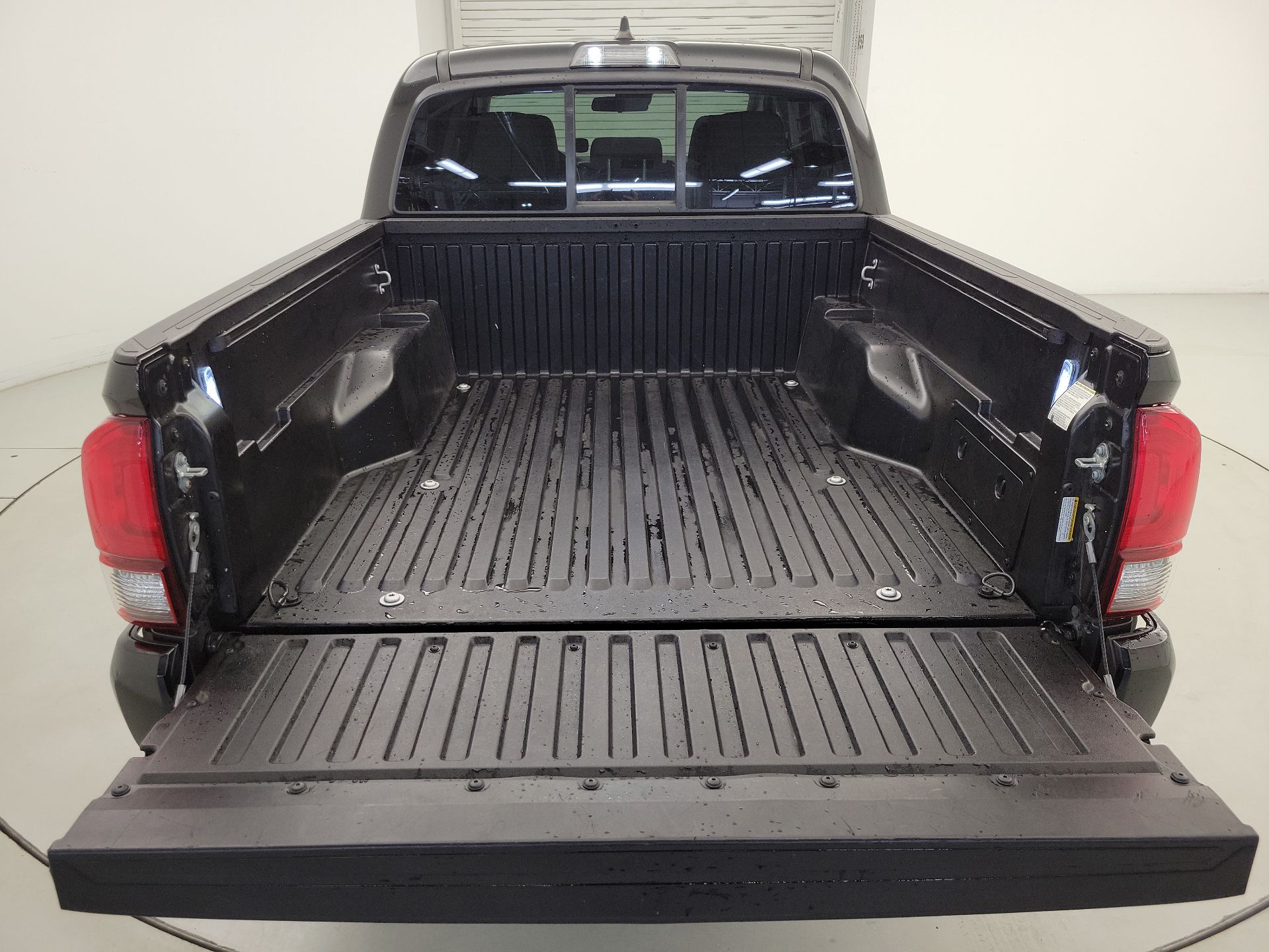 Thumbnail: 2021 Toyota Tacoma - 20