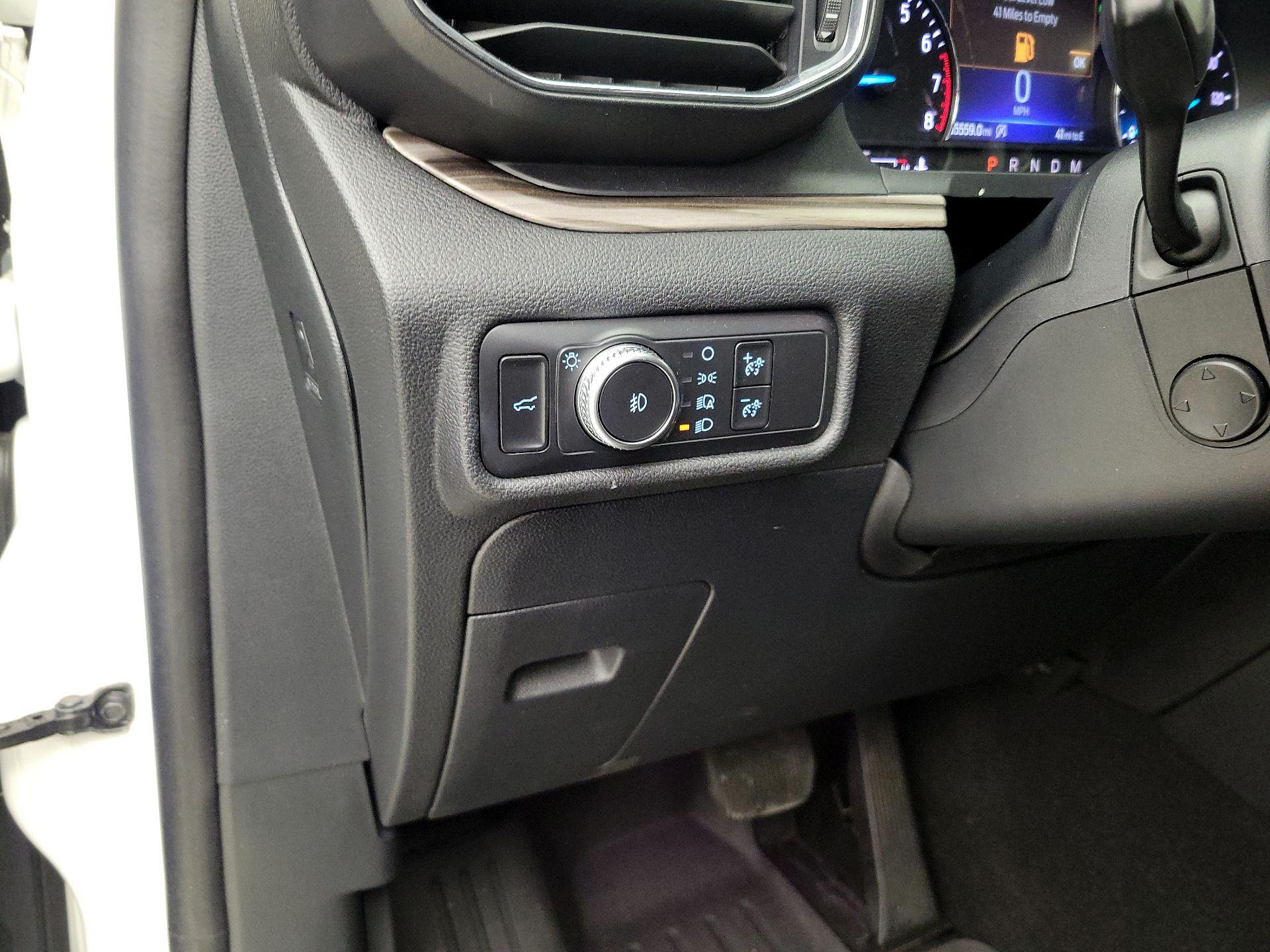 Thumbnail: 2020 Ford Explorer - 13