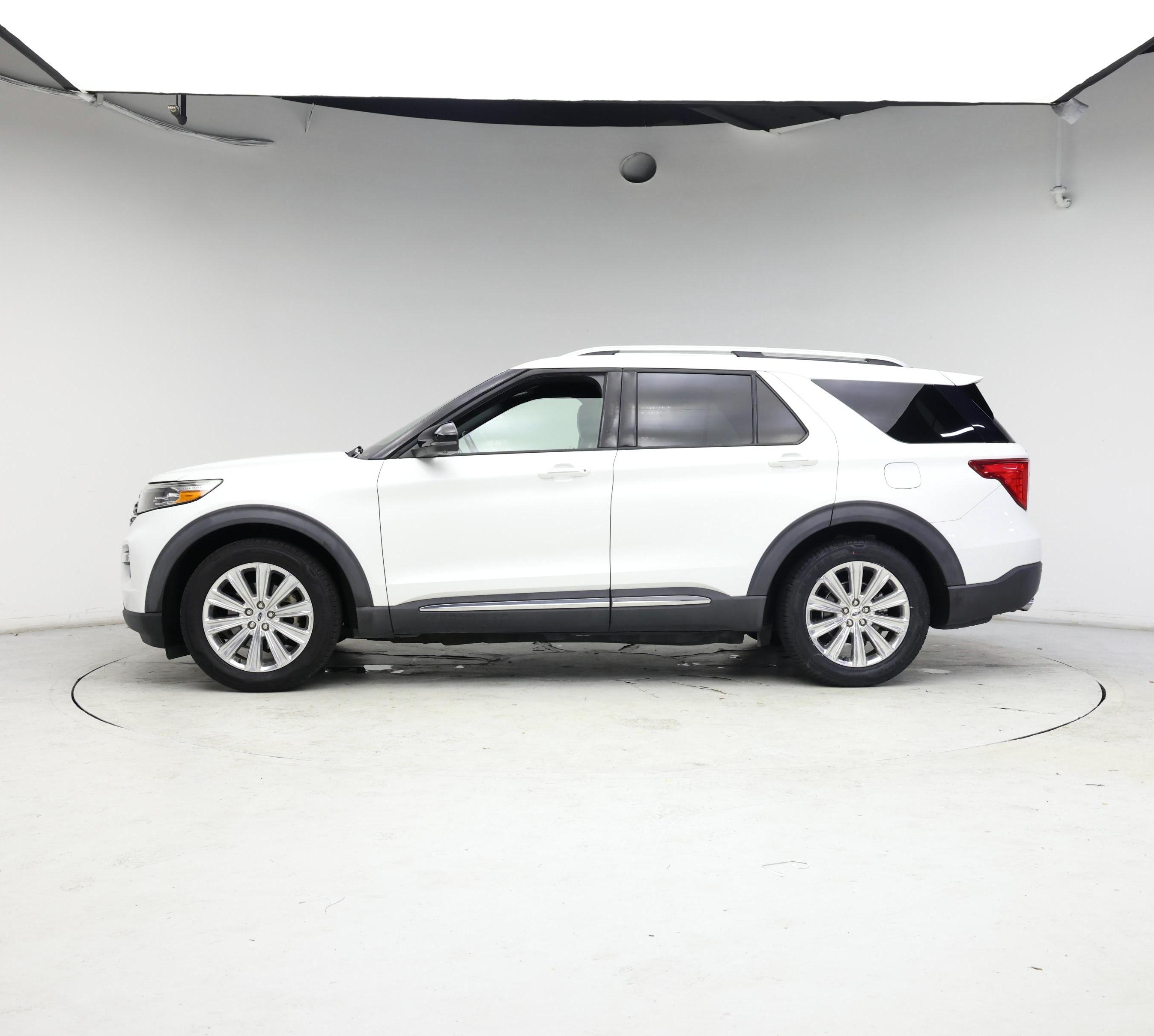 Thumbnail: 2020 Ford Explorer - 3