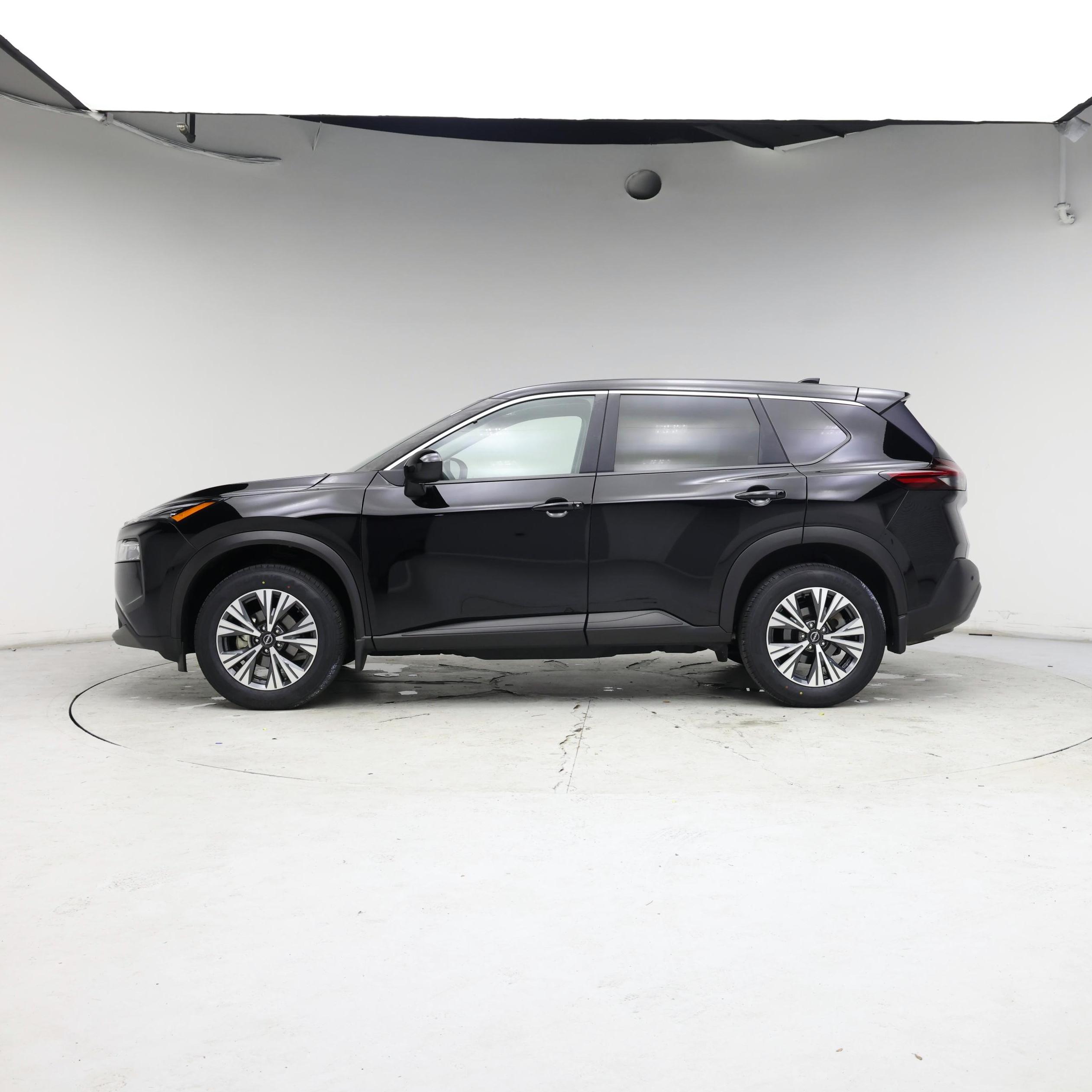 Thumbnail: 2023 Nissan Rogue - 3