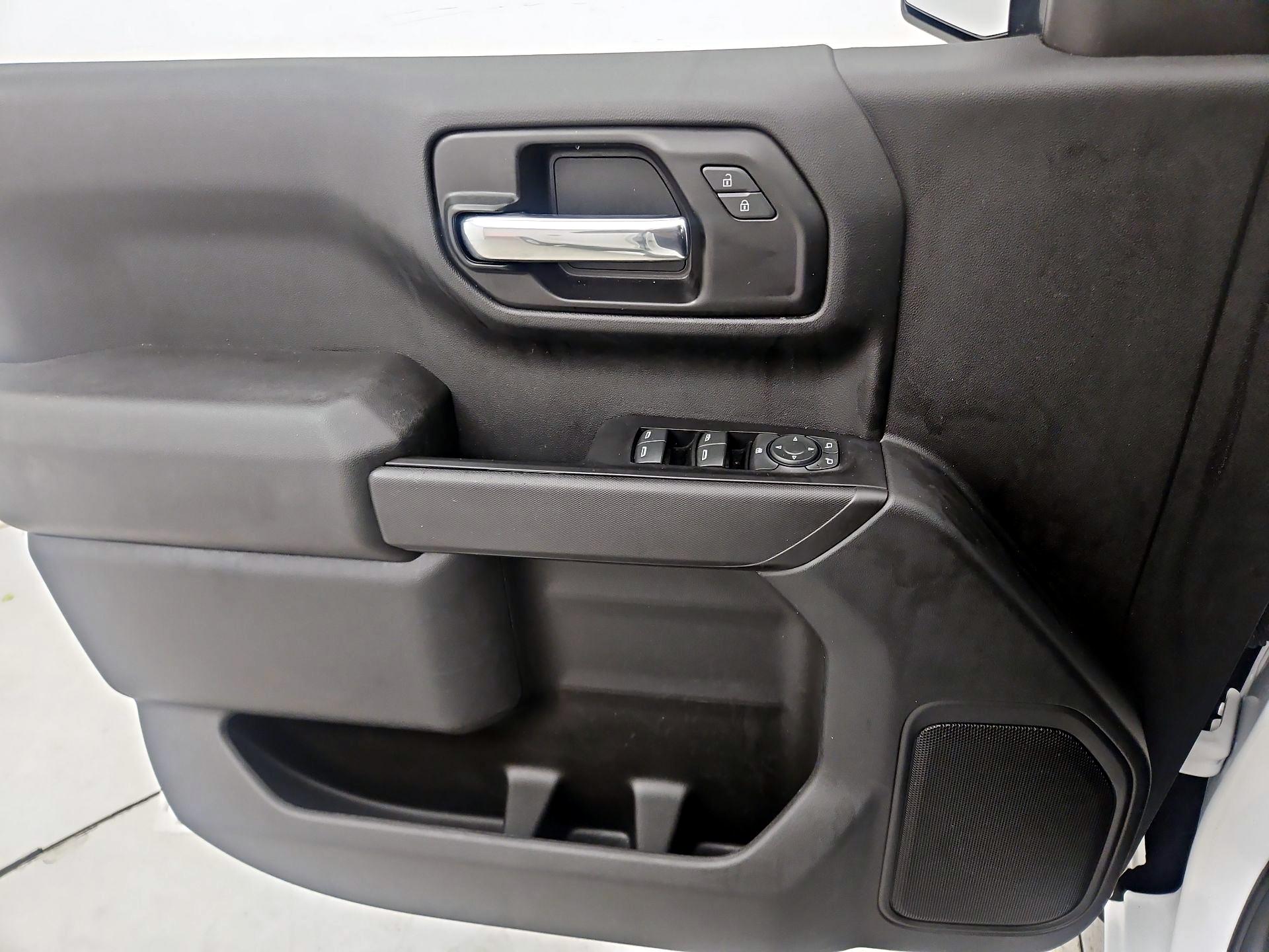 Thumbnail: 2022 Chevrolet Silverado 1500 - 12