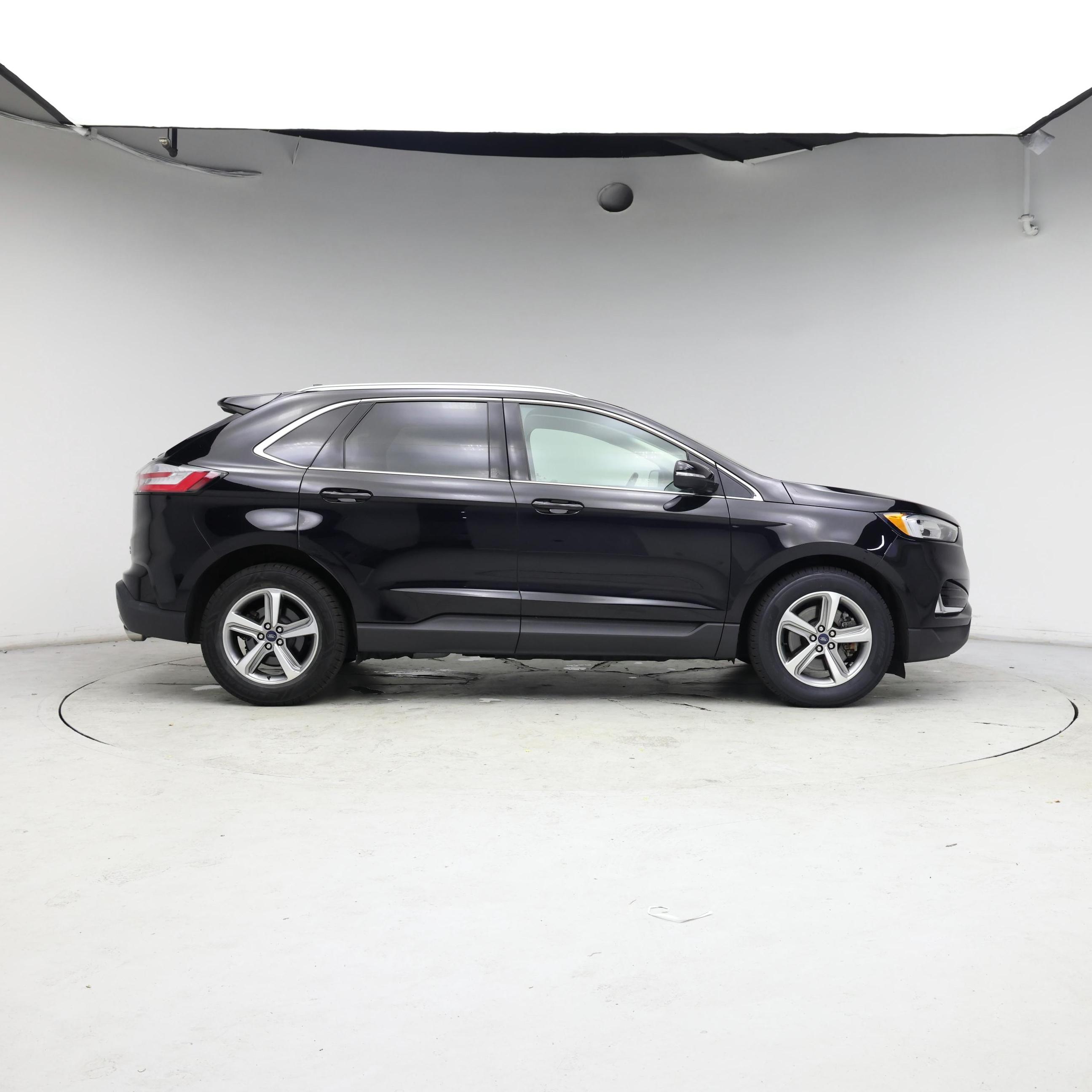 Thumbnail: 2019 Ford Edge - 7