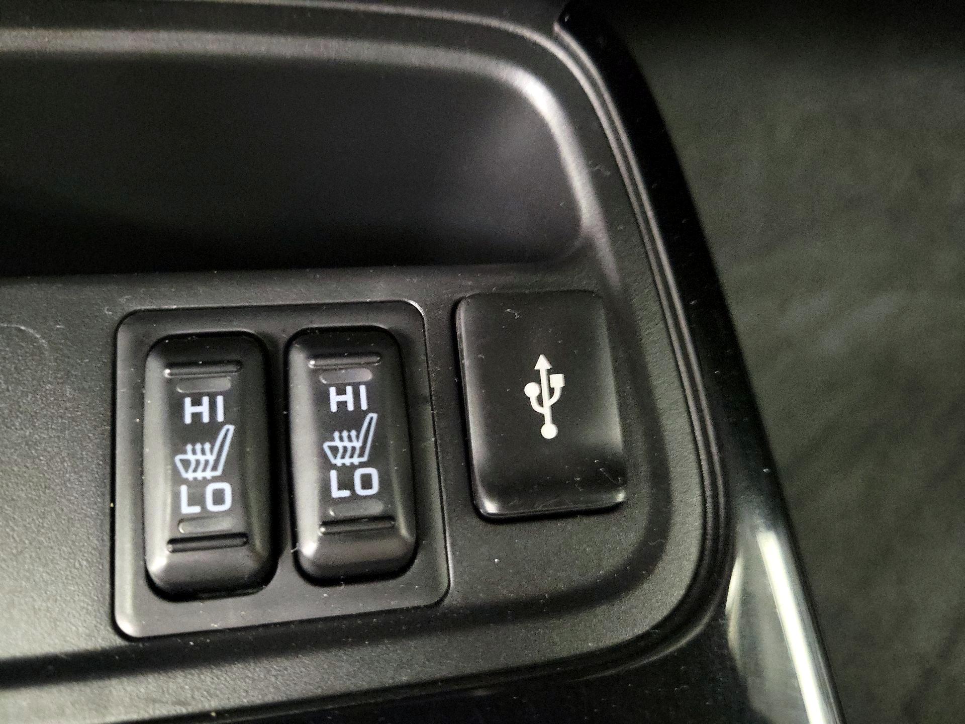 Thumbnail: 2020 Mitsubishi Mirage G4 - 18