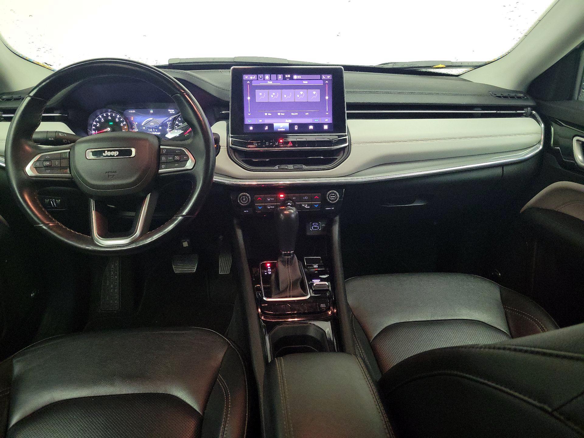 Thumbnail: 2022 Jeep Compass - 9