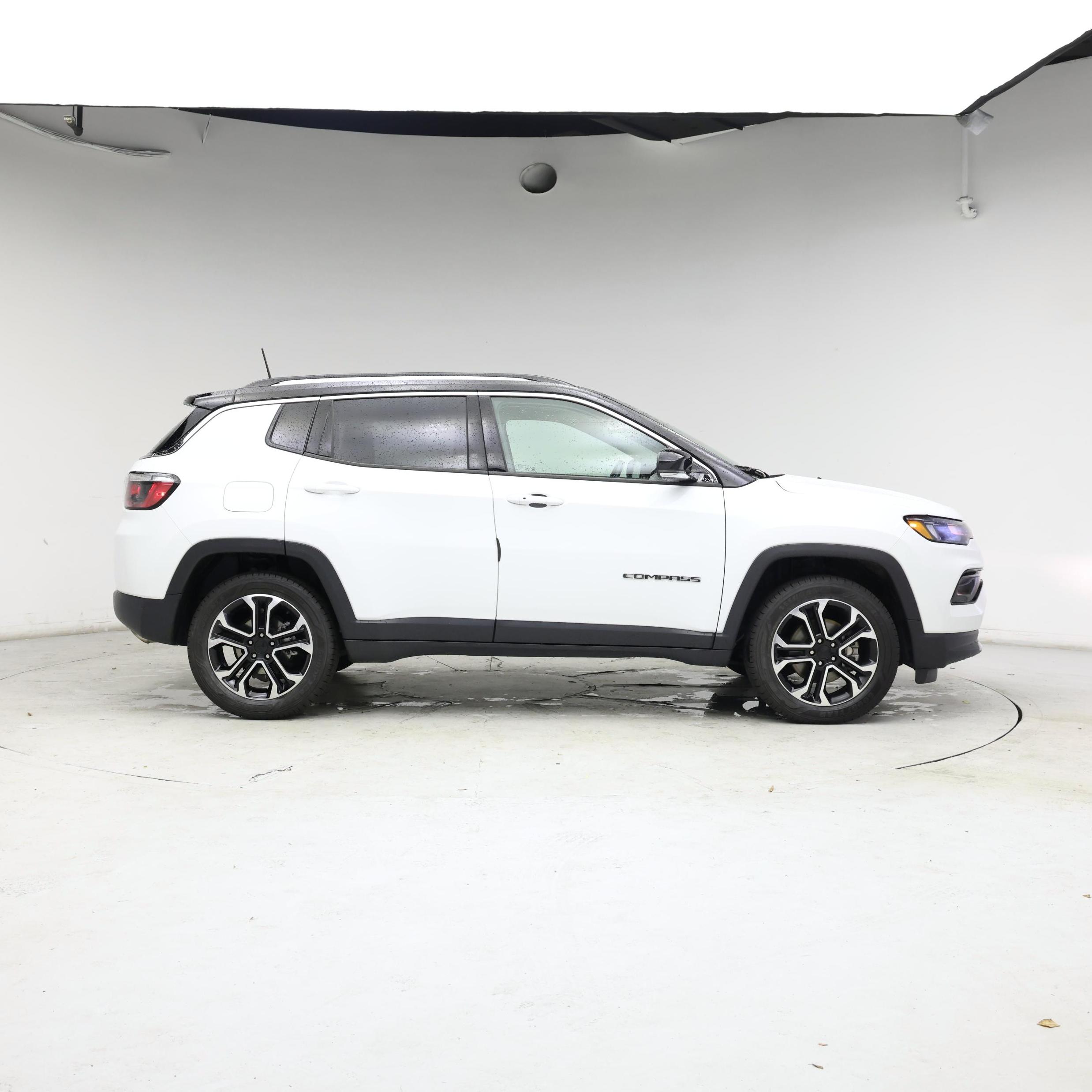 Thumbnail: 2022 Jeep Compass - 7