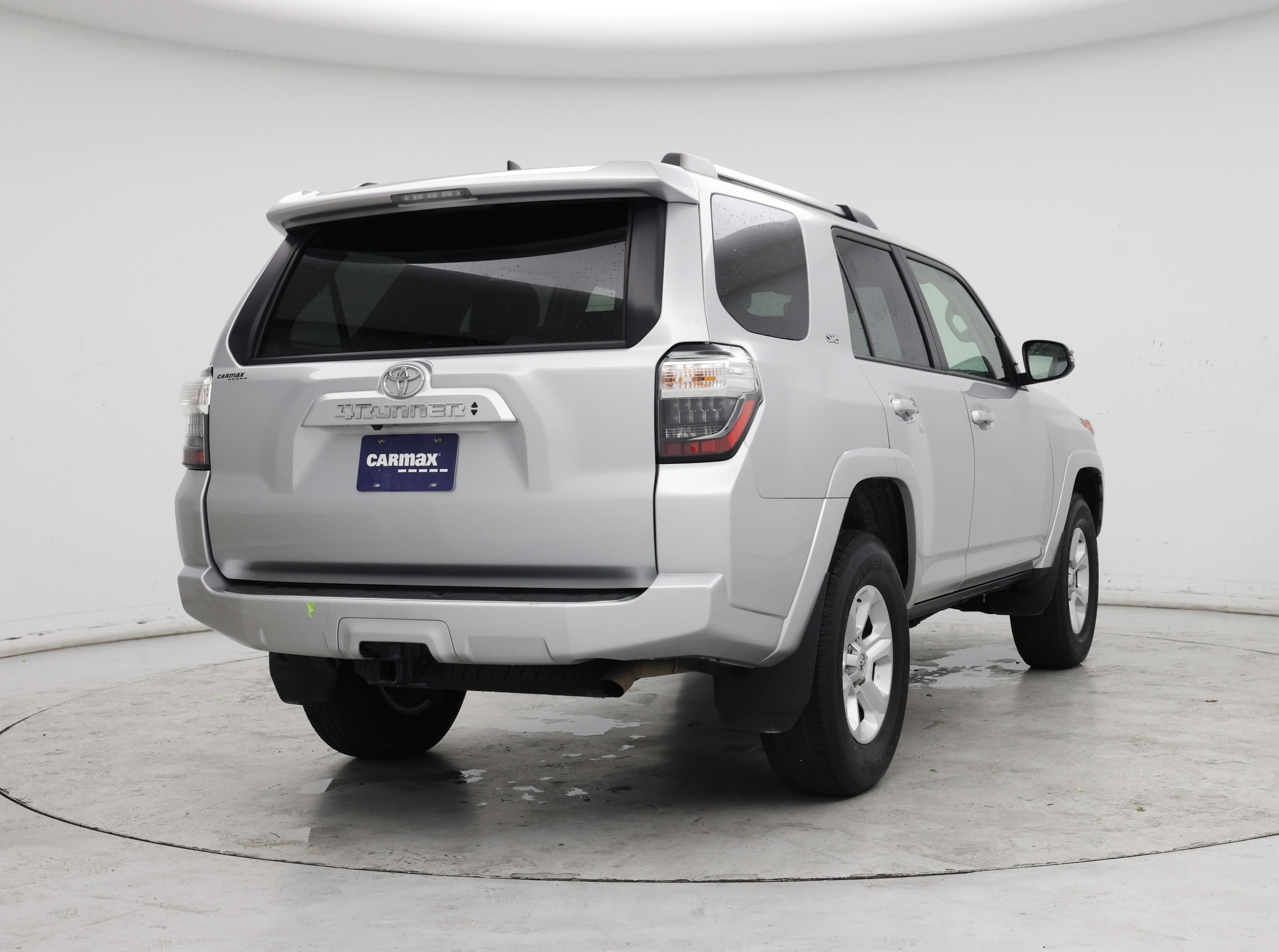 Thumbnail: 2021 Toyota 4Runner - 8