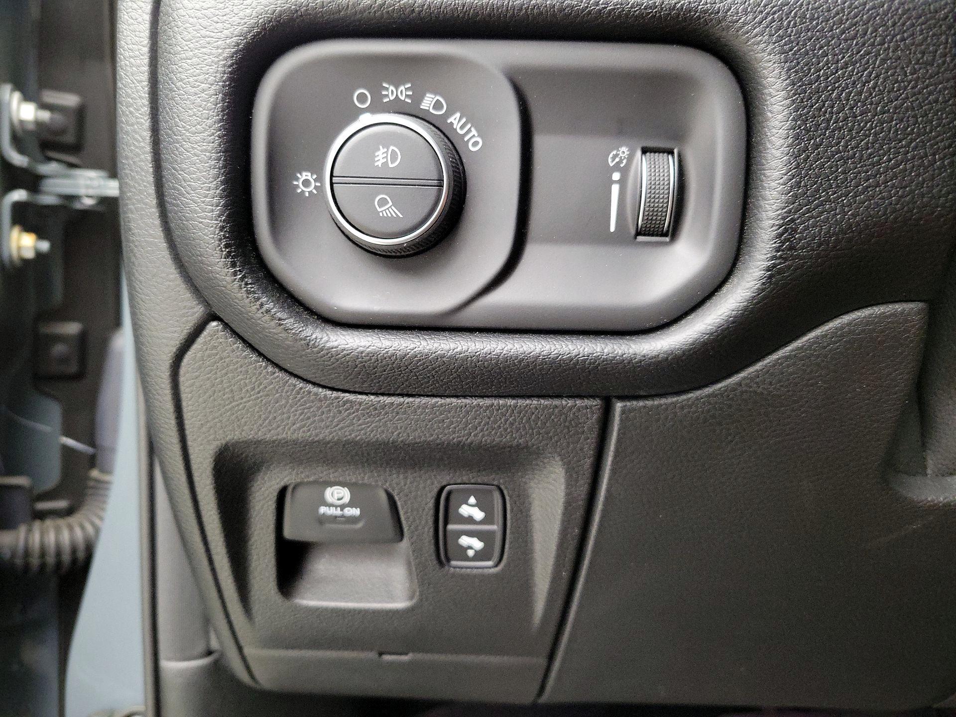 Thumbnail: 2021 RAM 1500 - 13