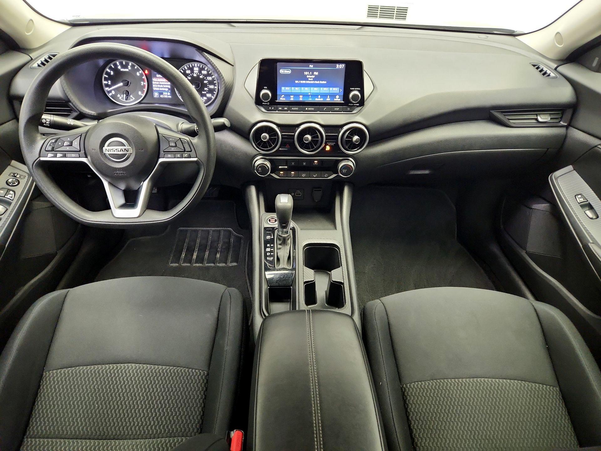 Thumbnail: 2022 Nissan Sentra - 9