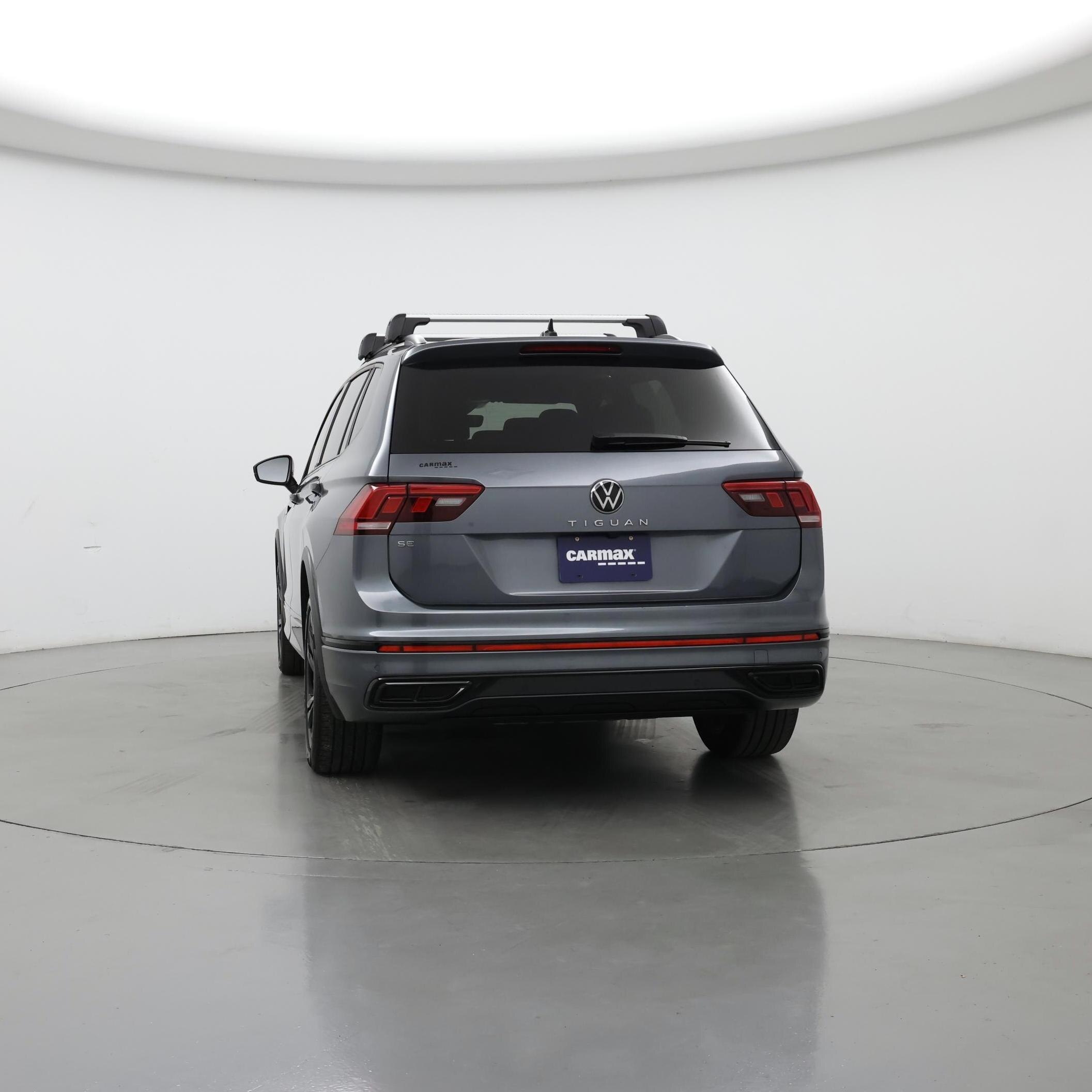 Thumbnail: 2023 Volkswagen Tiguan - 6