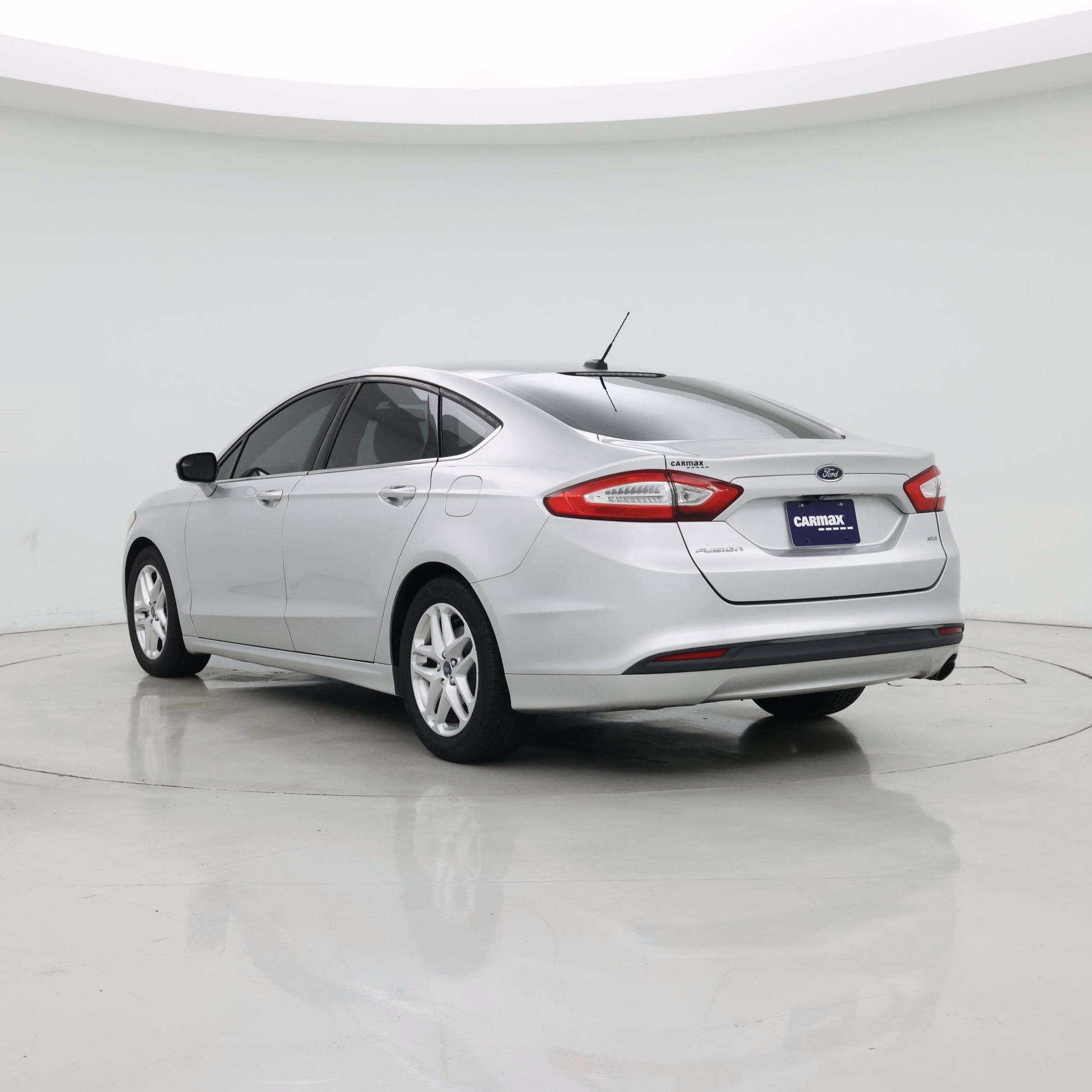 Thumbnail: 2016 Ford Fusion - 2