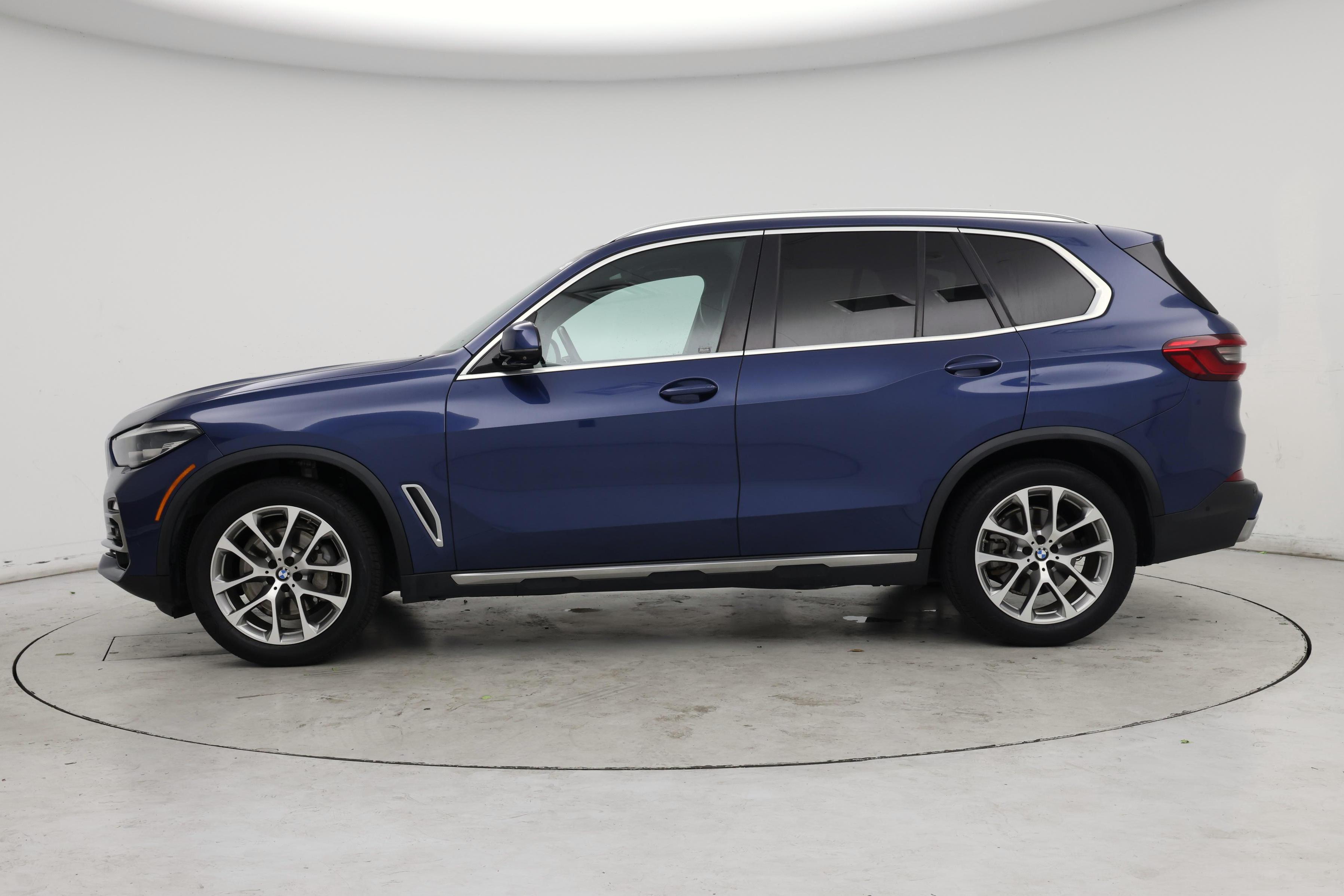 Thumbnail: 2020 BMW X5 - 3