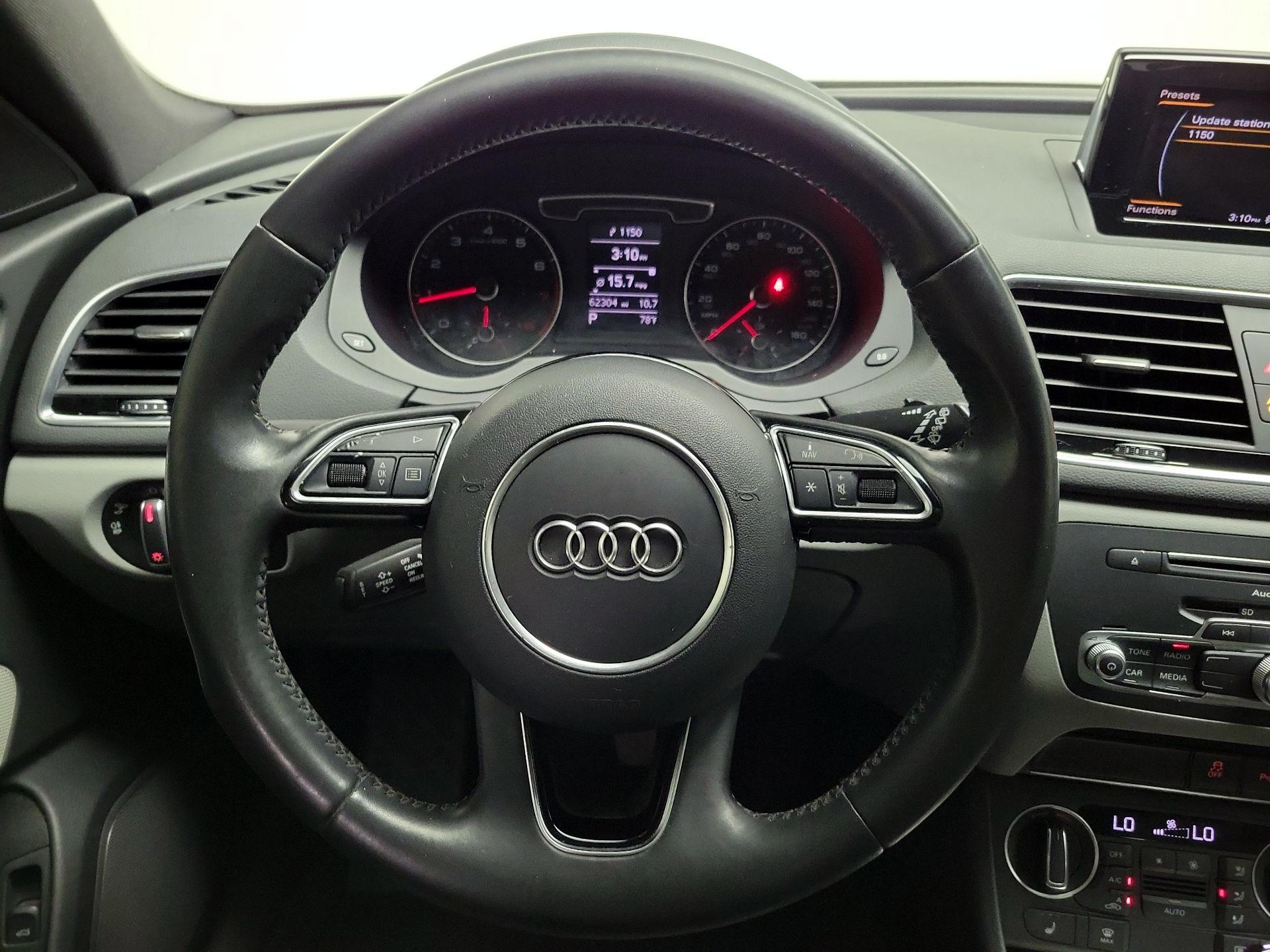 Thumbnail: 2018 Audi Q3 - 10