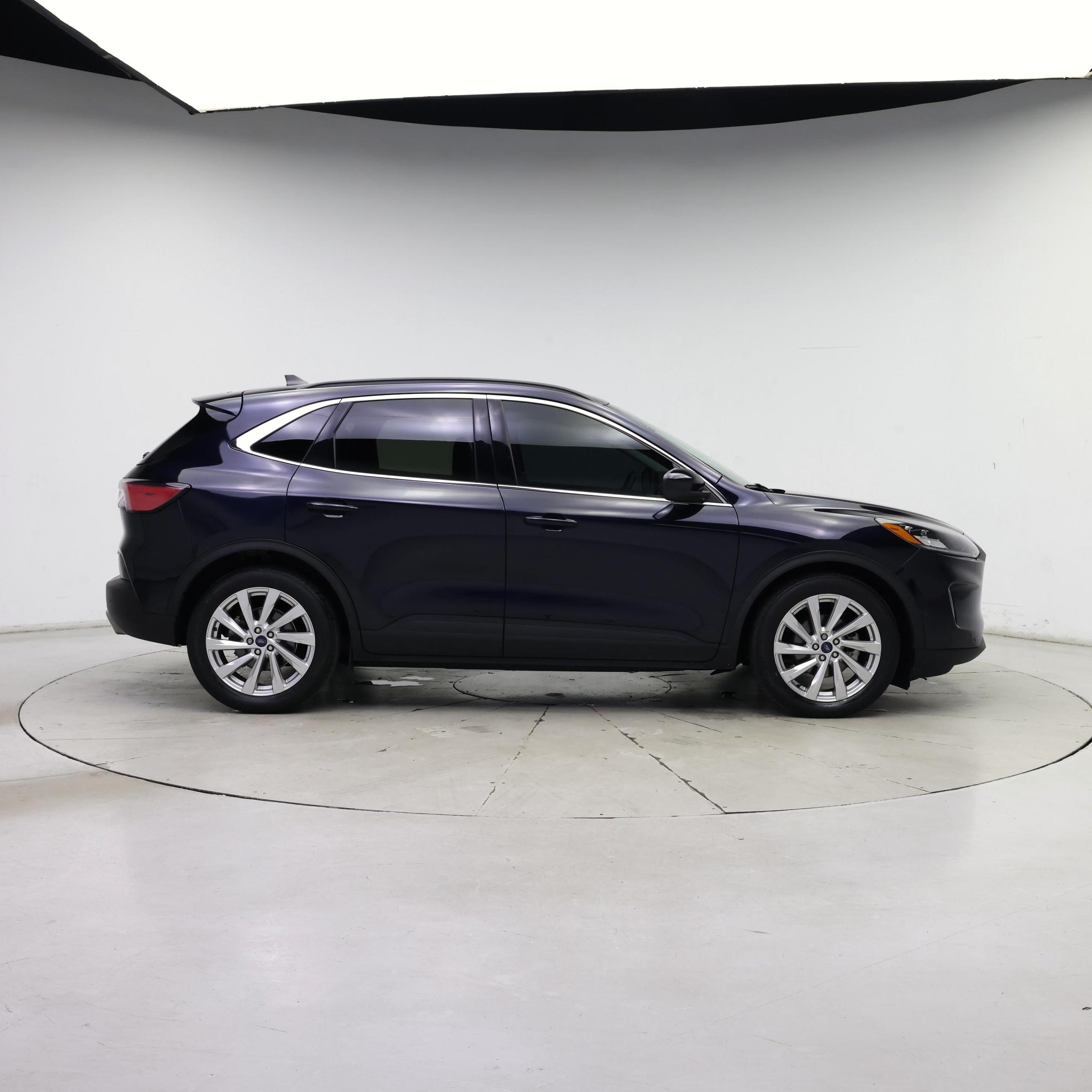 Thumbnail: 2021 Ford Escape - 7