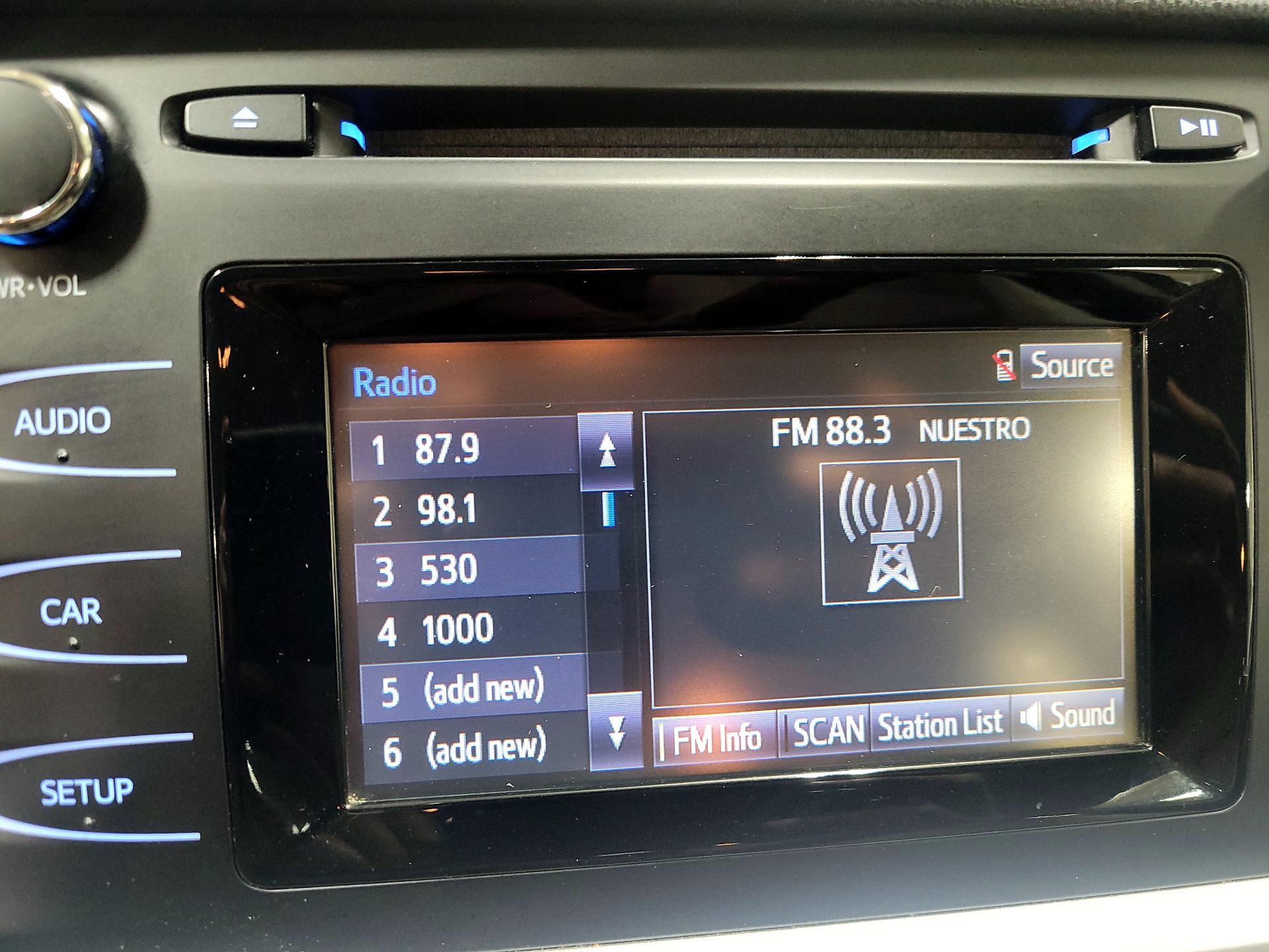 Thumbnail: 2018 Toyota Highlander - 15