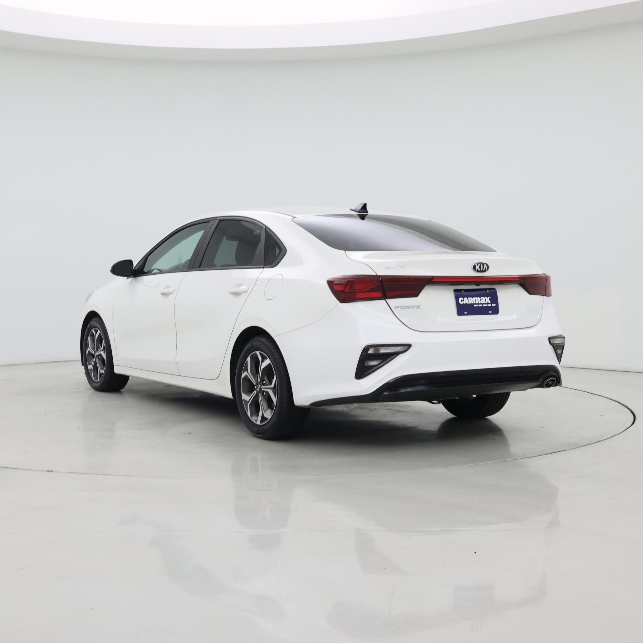 Thumbnail: 2021 Kia Forte - 2